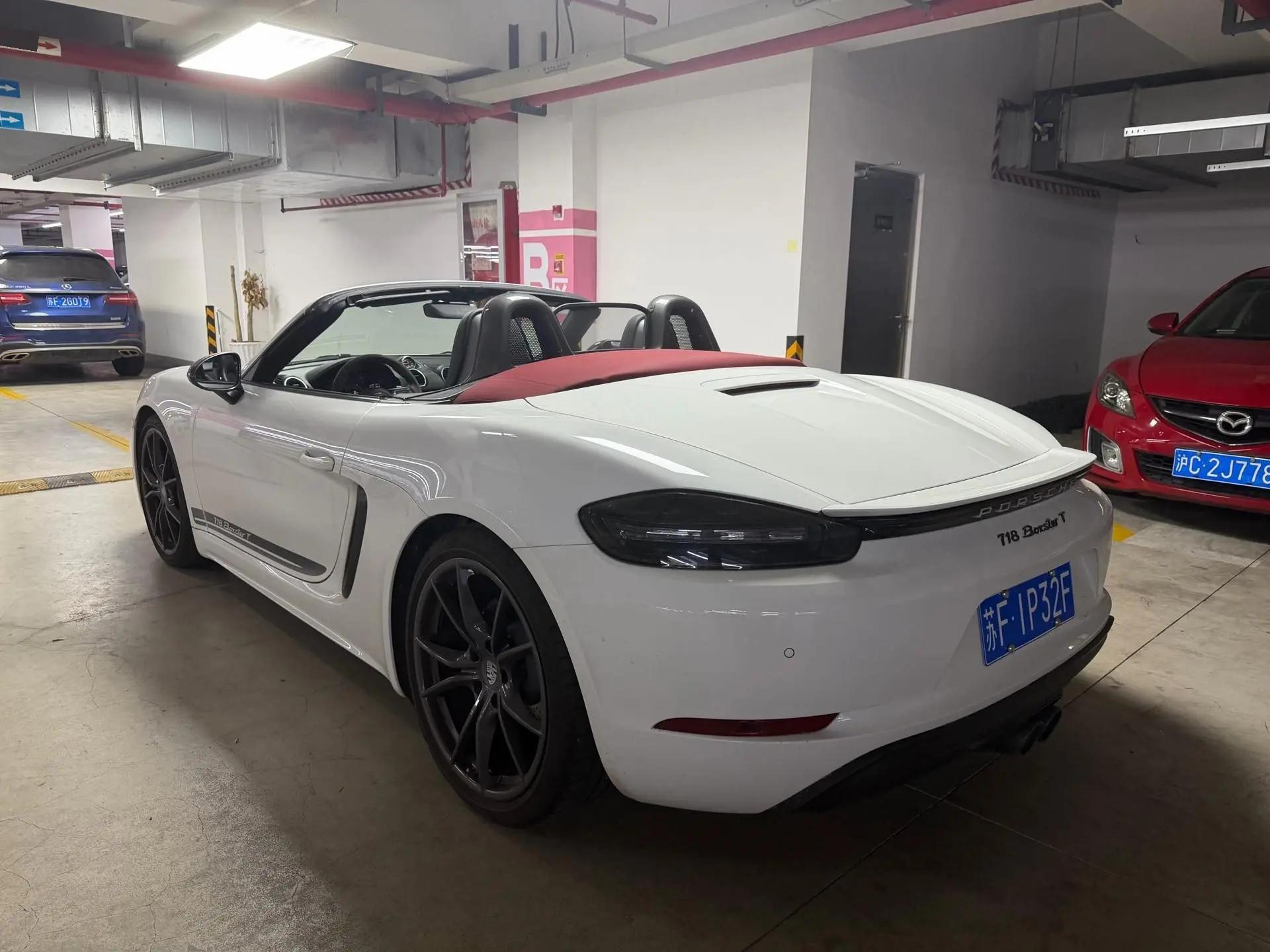 Porsche 718 2019 Boxster T 2.0T 5