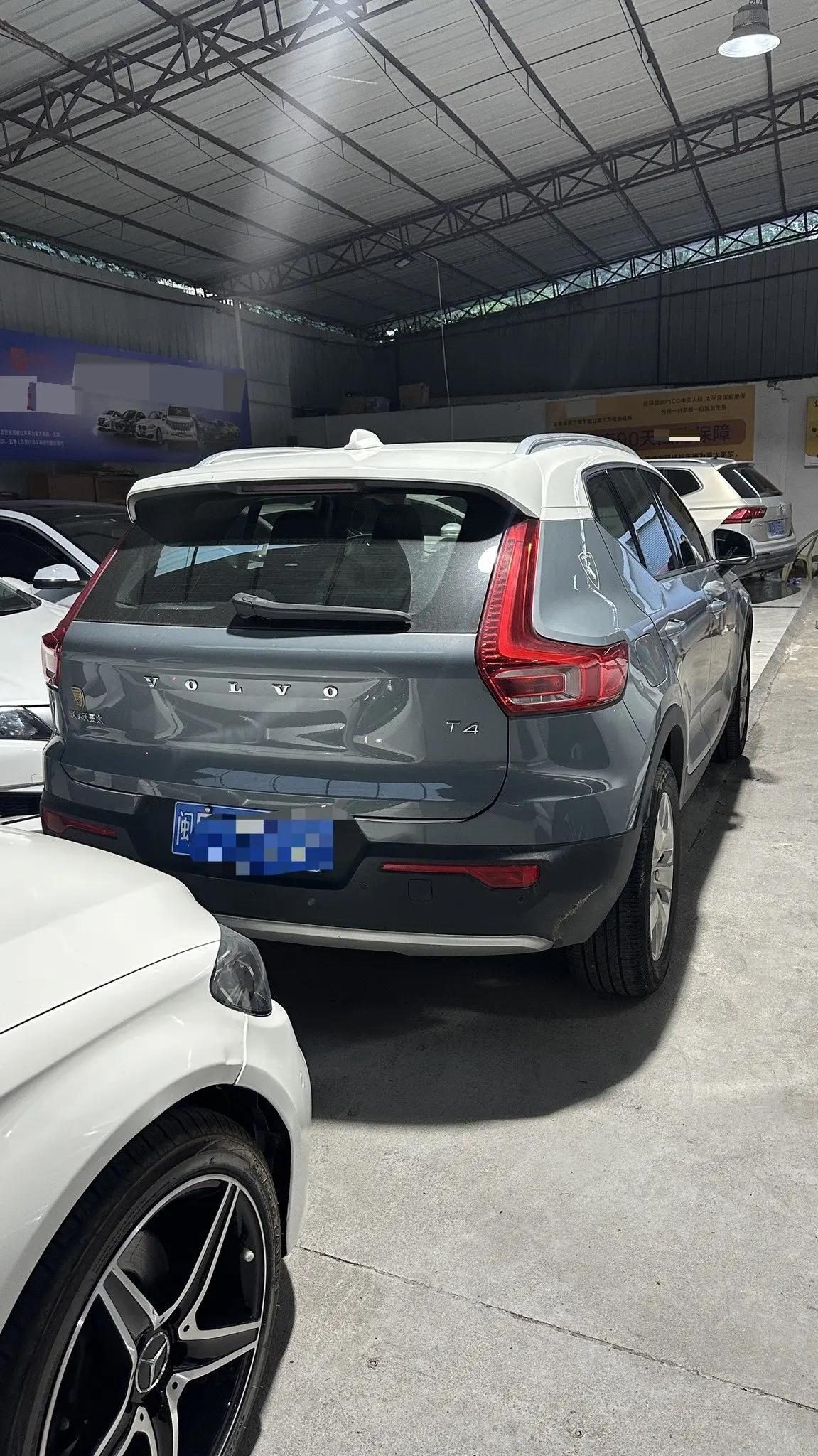 Volvo XC40 2020 T3 Smart Fashion Edition 4
