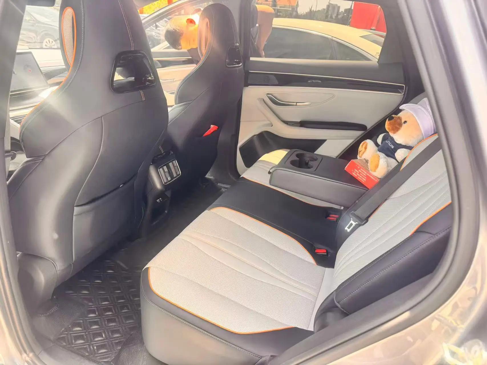 BYD 2023 Song PLUS DM-i 1.5 Stepless Champion Edition 110KM Flagship Automatic Gear 4