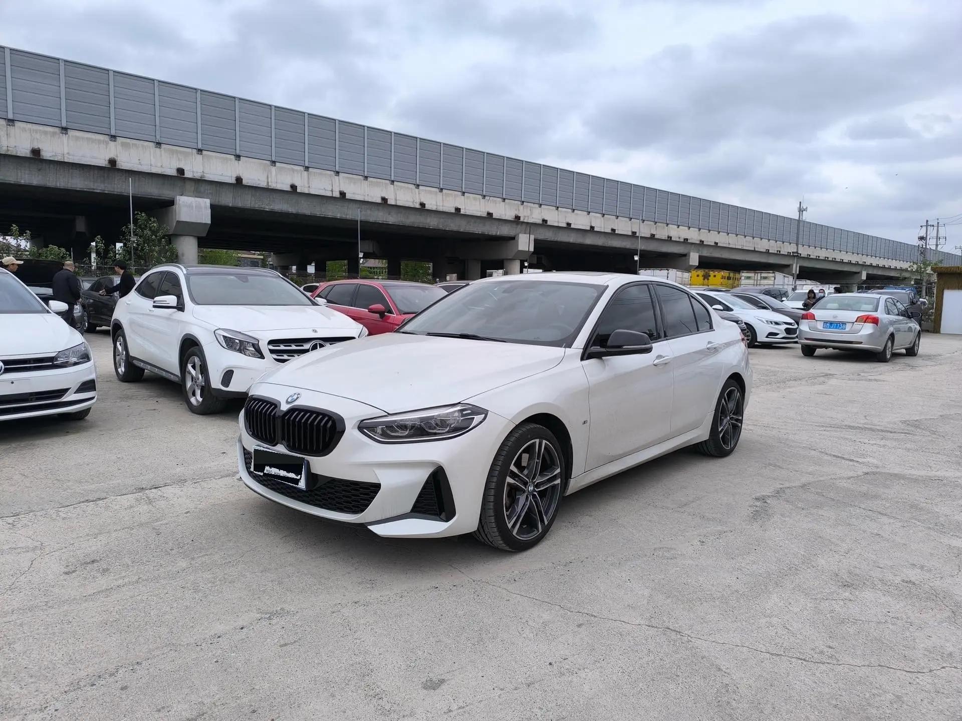 BMW 1 Series 2022 125i M Sports Obsidian Night Edition