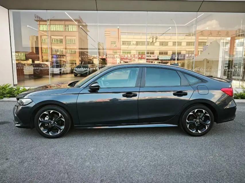 Civic 2023 240TURBO CVT Control C Special Edition 4