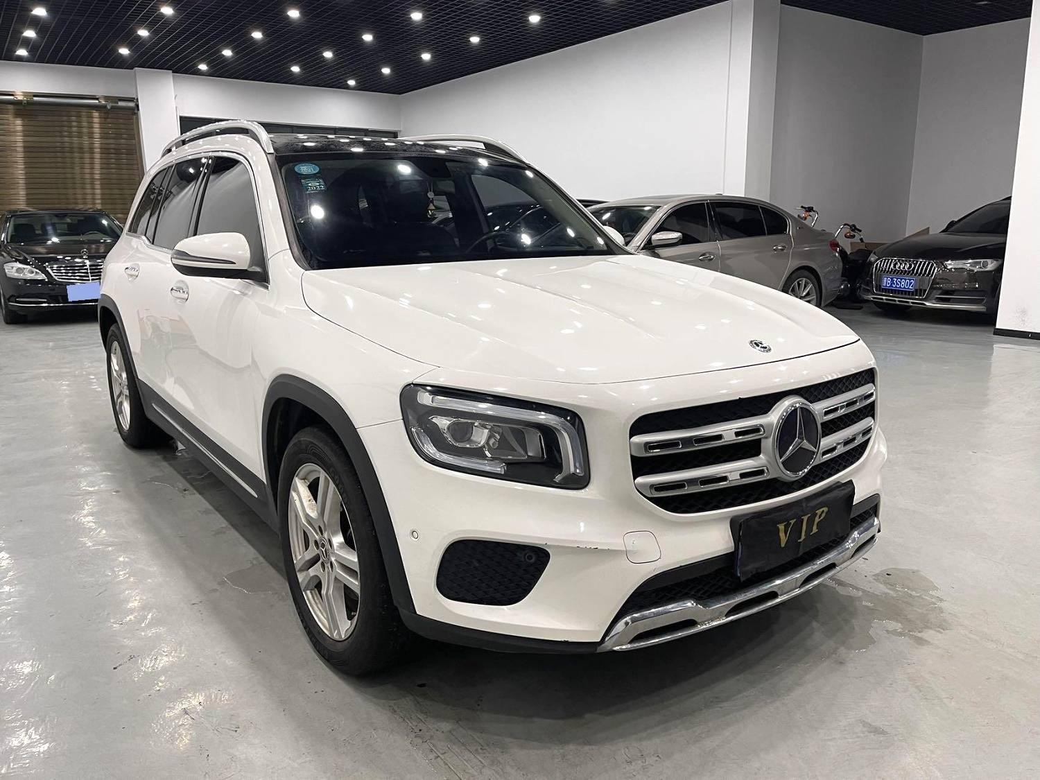 Mercedes Benz GLB 2020 model modified GLB 200 dynamic model 3
