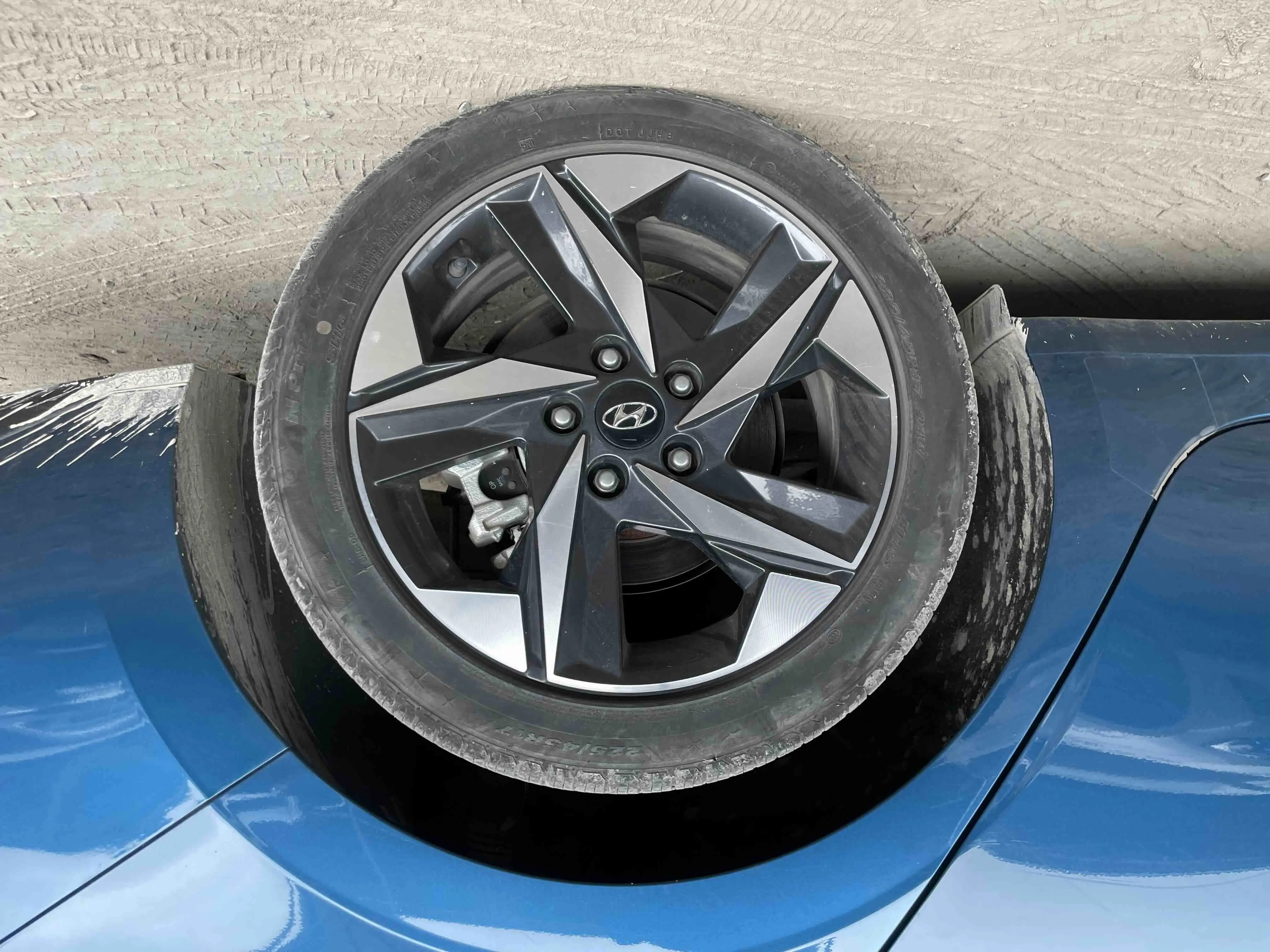 Elantra 2022 1.5L CVT LUX Premium Edition 8