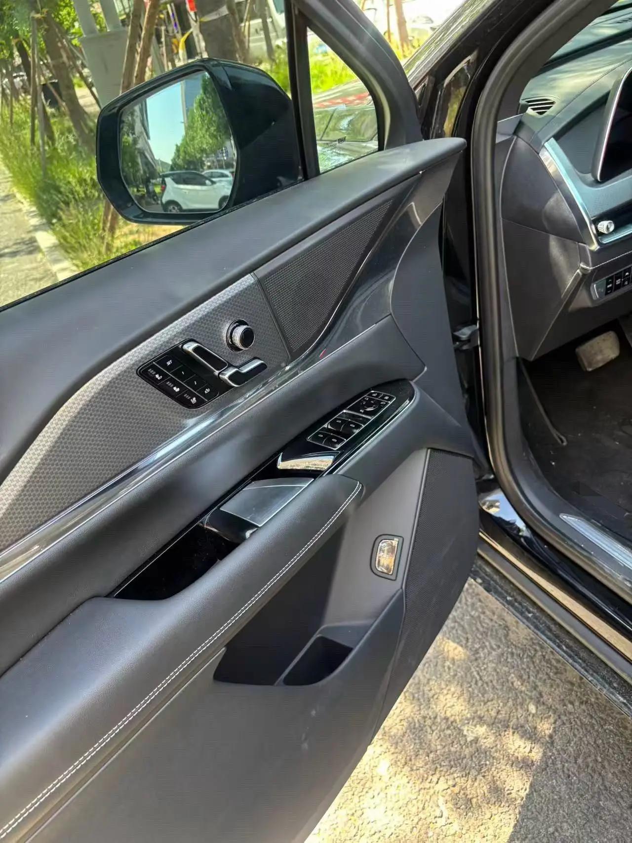 Cadillac 2026 XT5 48V 2.0T Luxury Automatic Gear 7