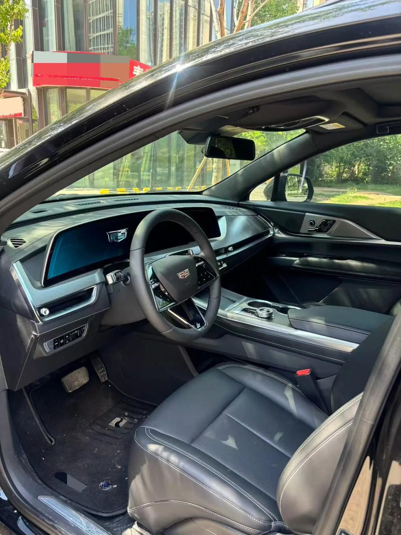 Cadillac 2026 XT5 48V 2.0T Luxury Automatic Gear 8