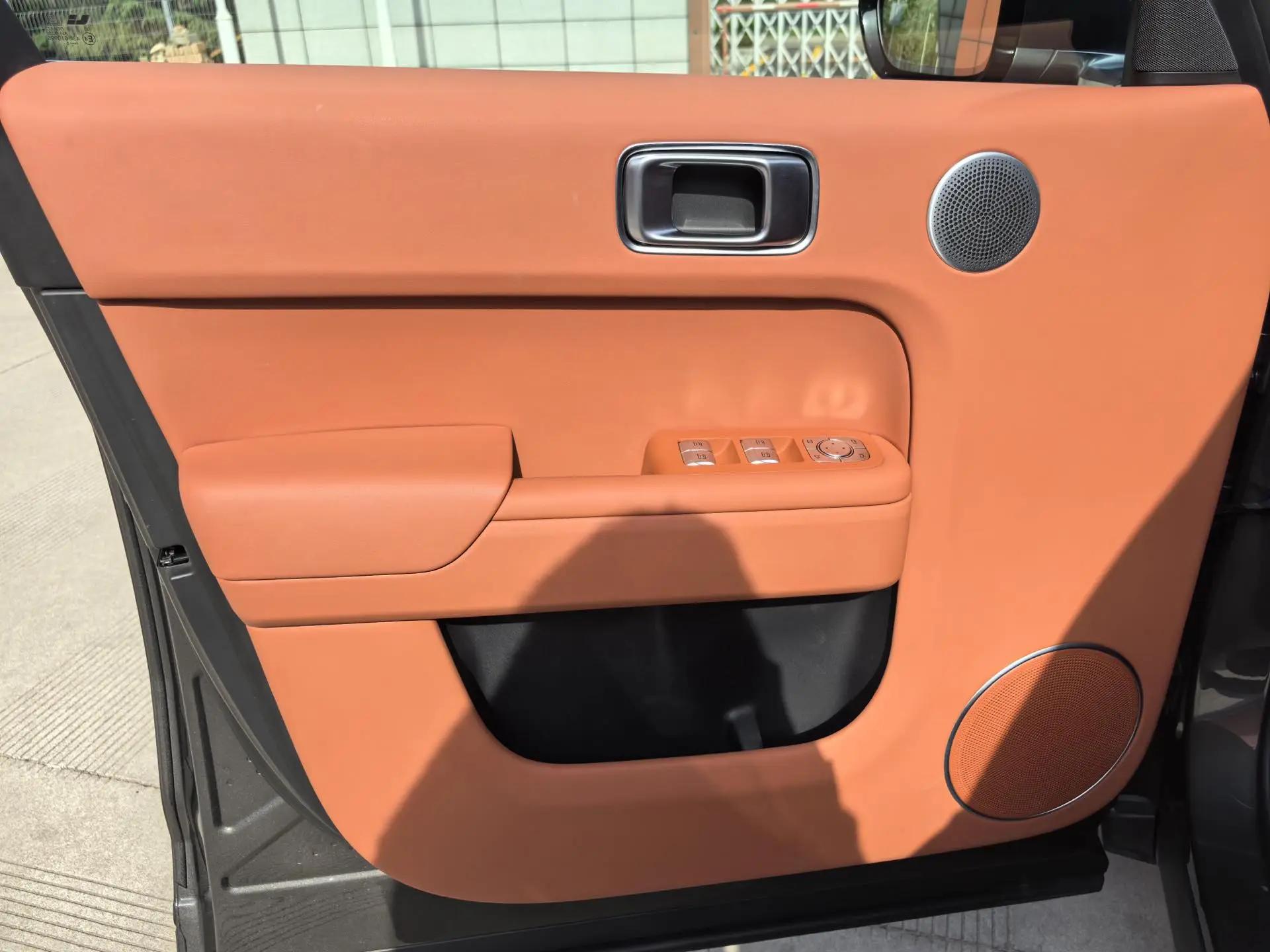 Li 2025 L7 Max Intelligent Refreshed Version Automatic Transmission 15