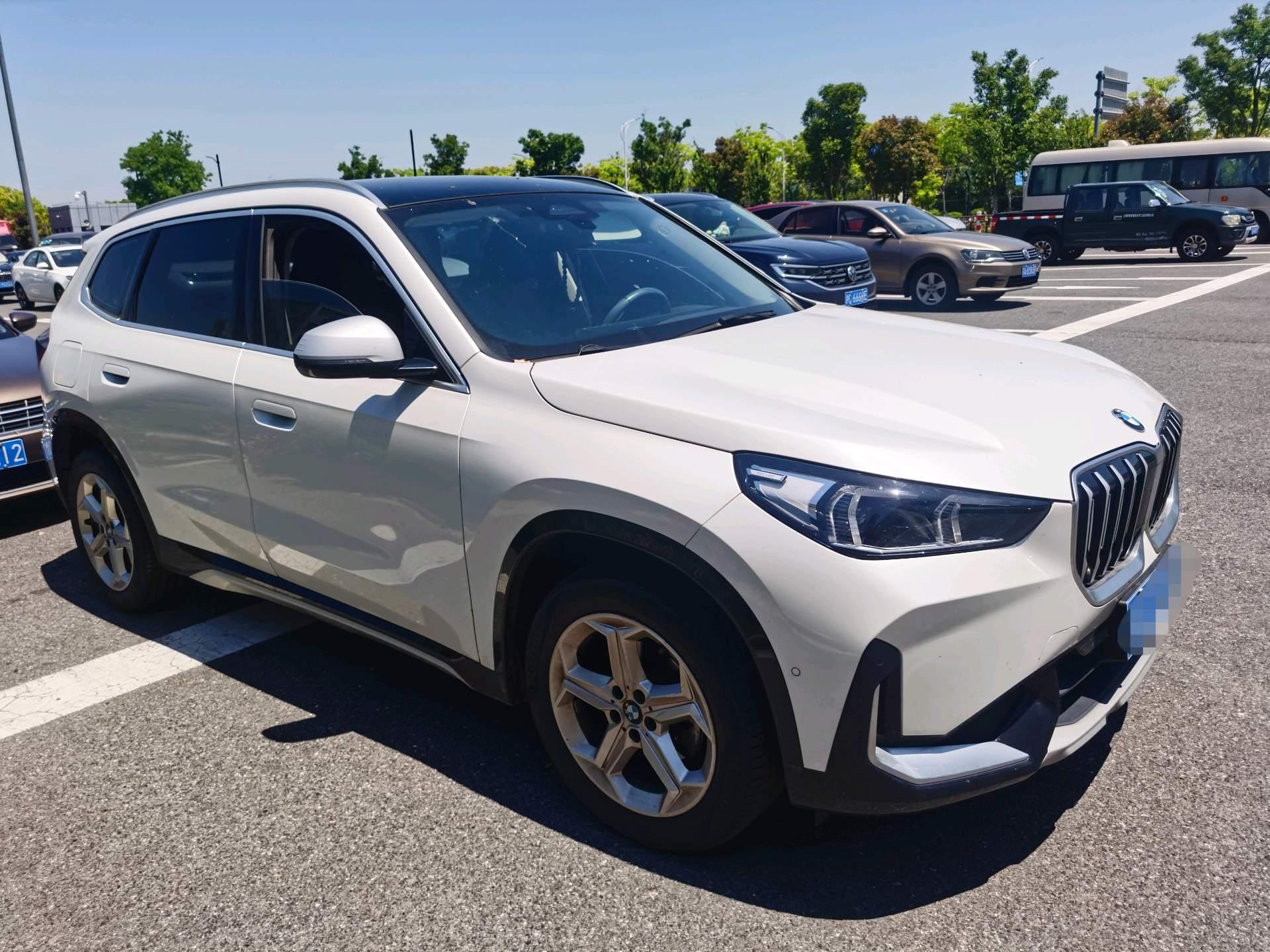 BMW 2023 X1 sDrive20Li 1.5T X Design Package Automatic 2