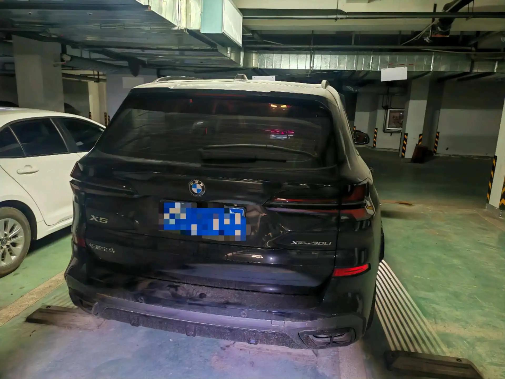 BMW 2026 X5 xDrive30Li 48V 2.0T Luxury M Sport Night Edition Automatic 5