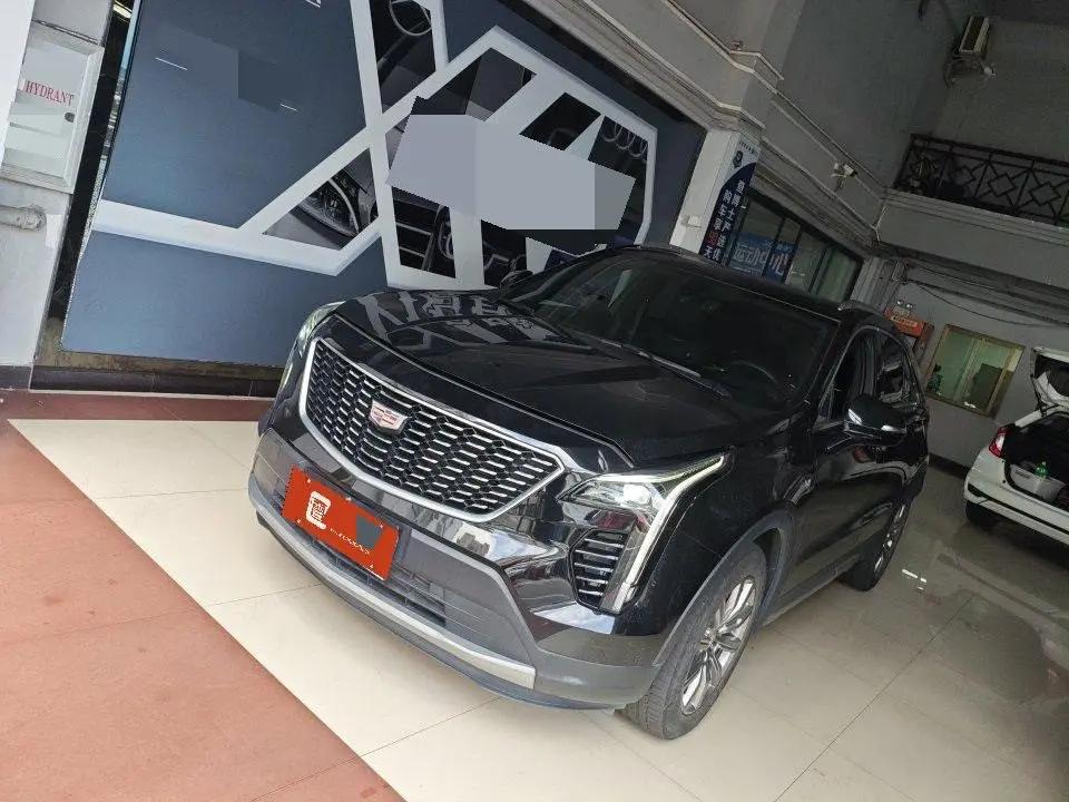 Cadillac XT4 2020 28T Two-Drive Leading Model