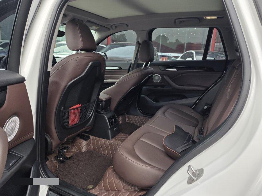 BMW X1 2022 sDrive25Li leading type 5