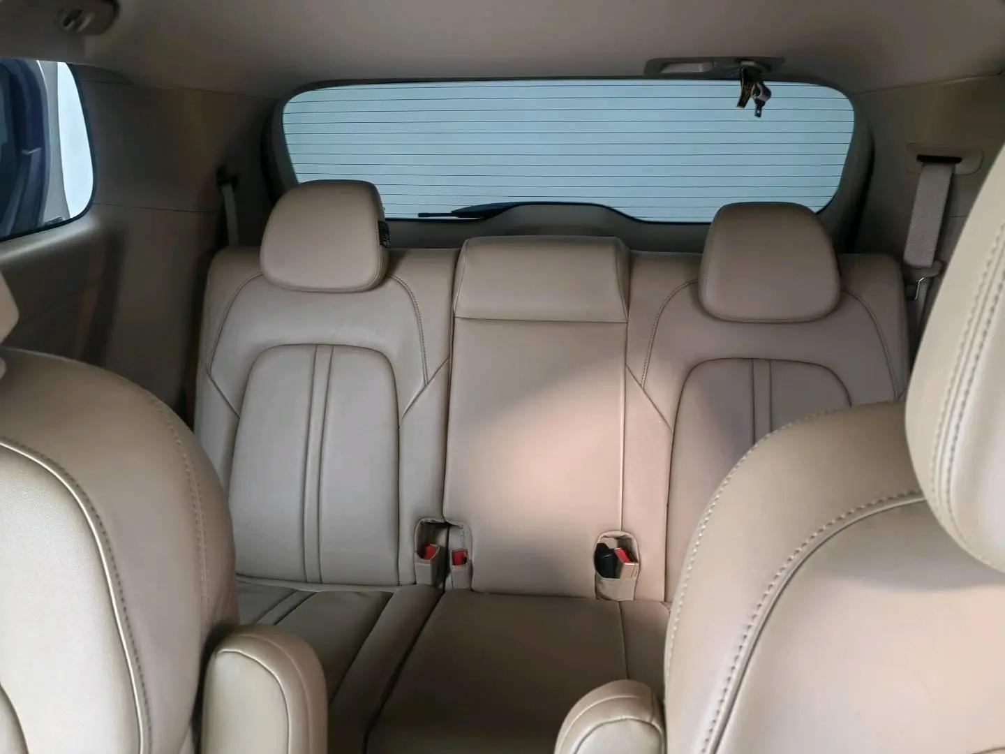 Buick GL8 2020 ES Land Noble 653T Prestige Model 3