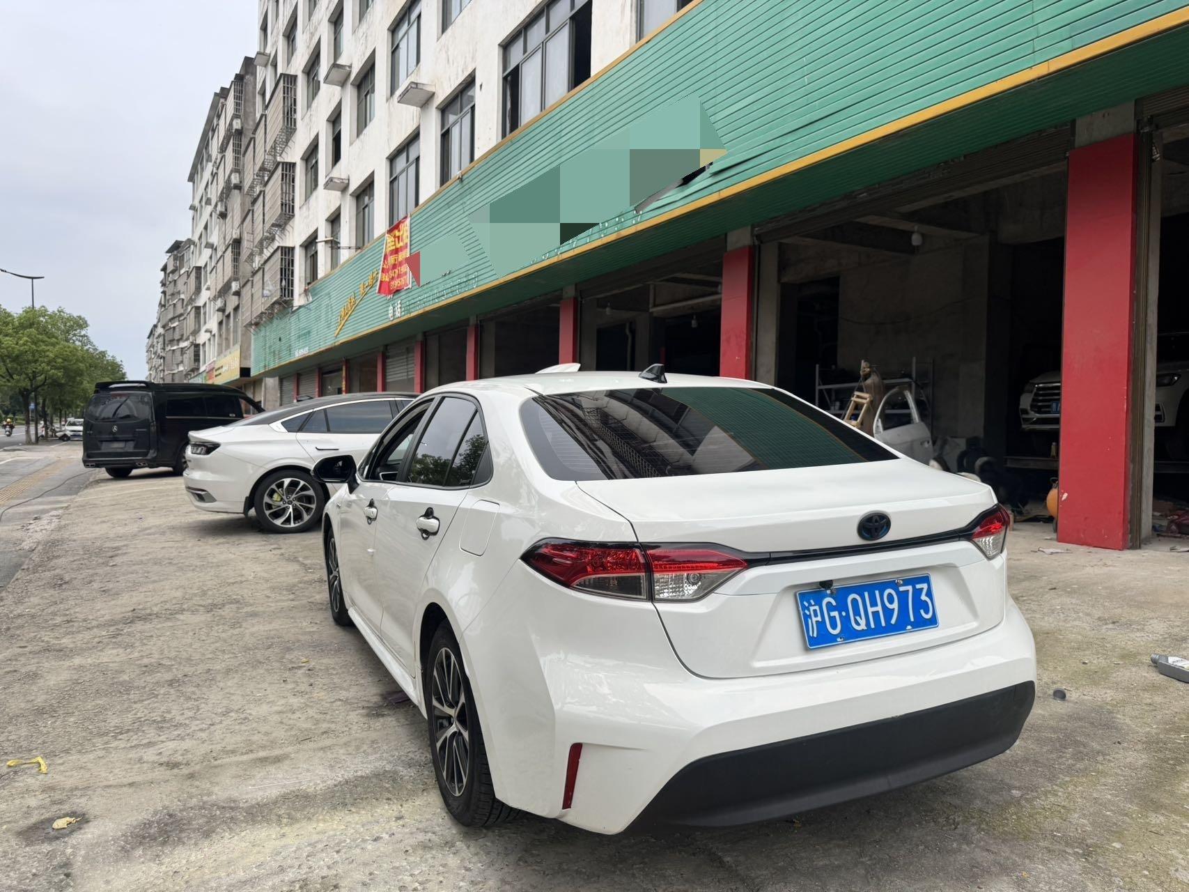 Toyota 2023 Lei Ling Shuangqing 1.8 Stepless Intelligent Electric Hybrid Leading Edition Automatic Gear 5