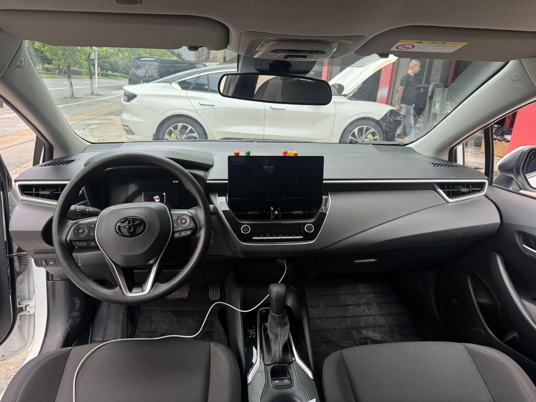 Toyota 2023 Lei Ling Shuangqing 1.8 Stepless Intelligent Electric Hybrid Leading Edition Automatic Gear 7