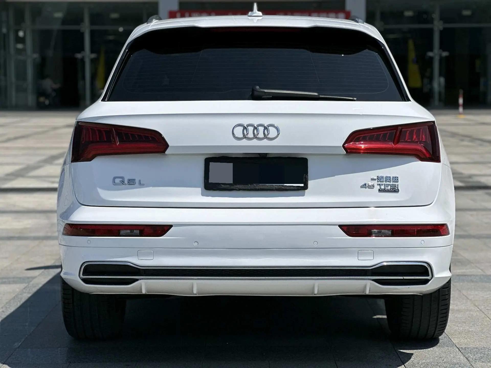 Audi Q5L 2020 45 TFSI exclusive sports 4