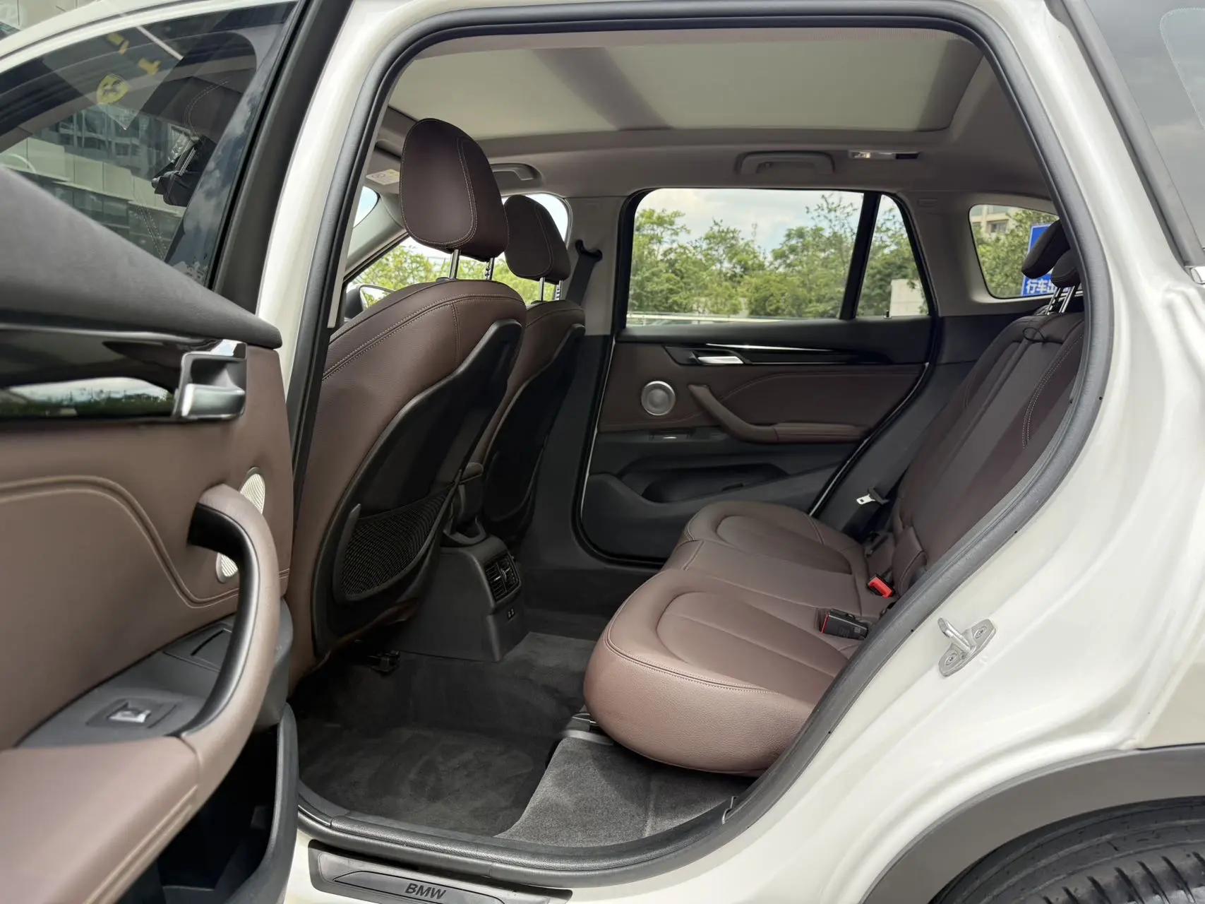 BMW X1 2021 sDrive25Li Leading Model 6