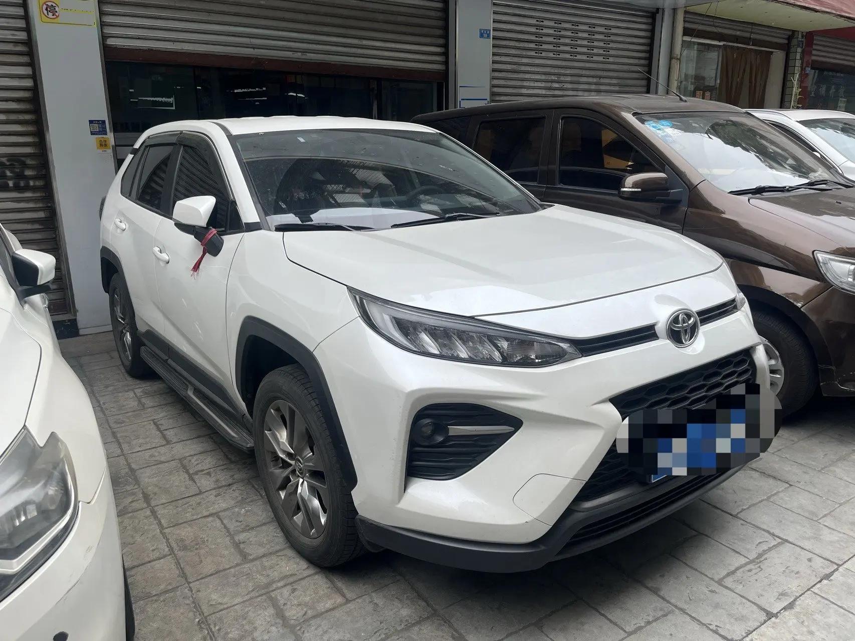 Toyota 2023 Wilanda 2.0 Stepless Two-Drive Leading Edition Automatic Gear 3