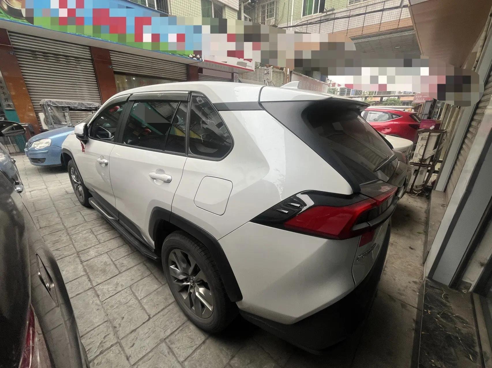 Toyota 2023 Wilanda 2.0 Stepless Two-Drive Leading Edition Automatic Gear 4