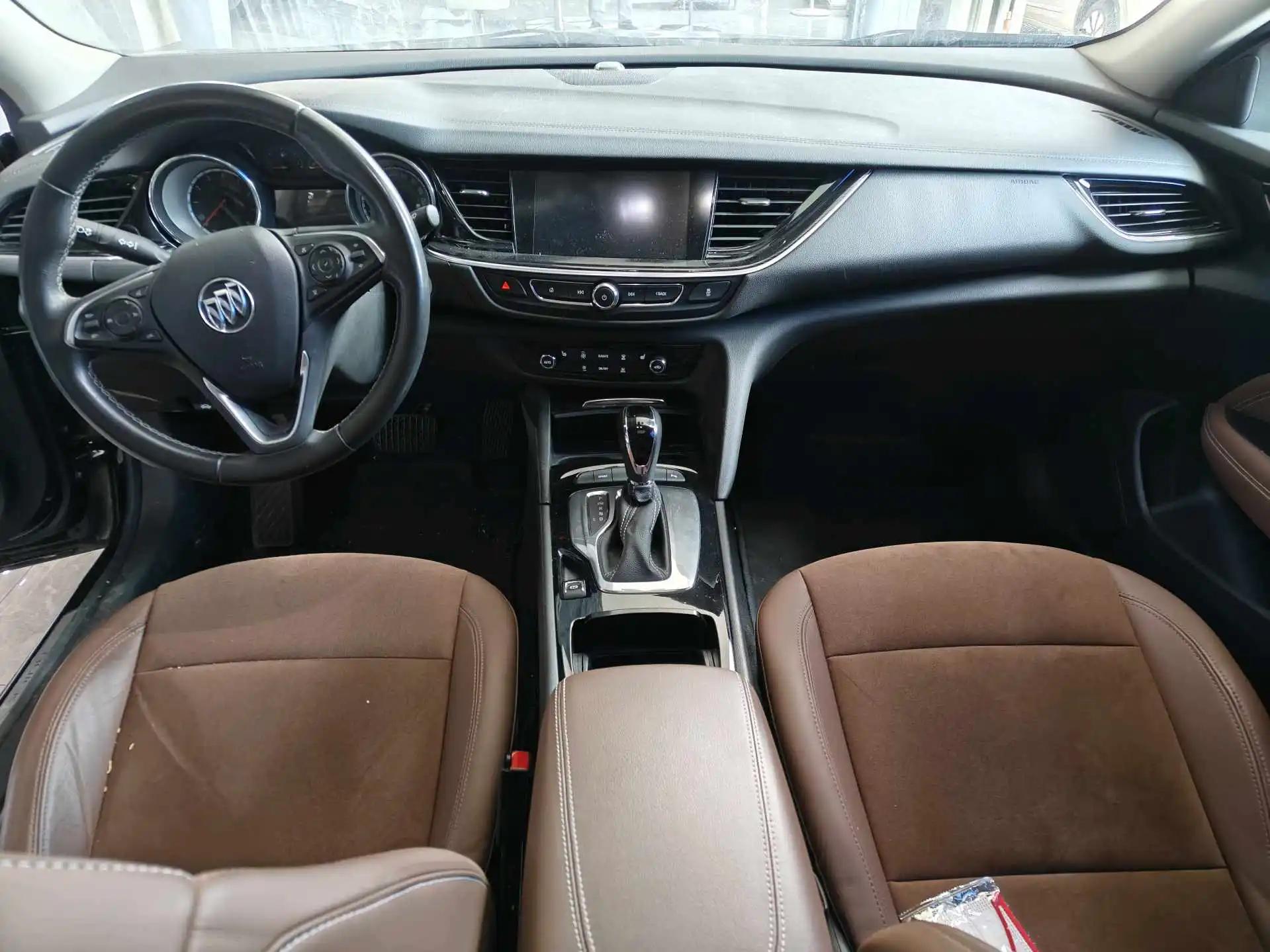 Regal 2019 20T Elite National V 6