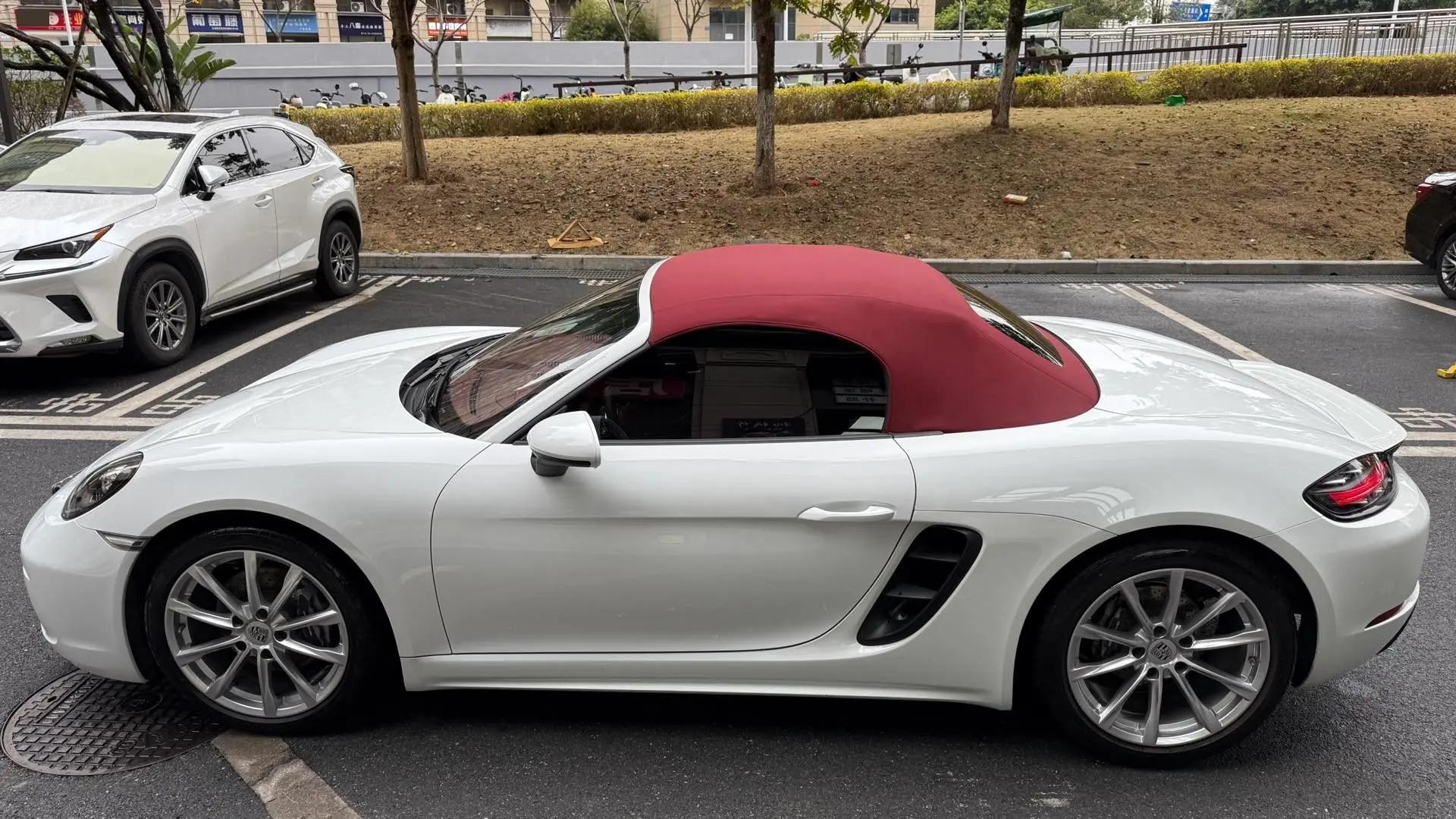 Porsche 718 2020 Boxster 2.0T 5