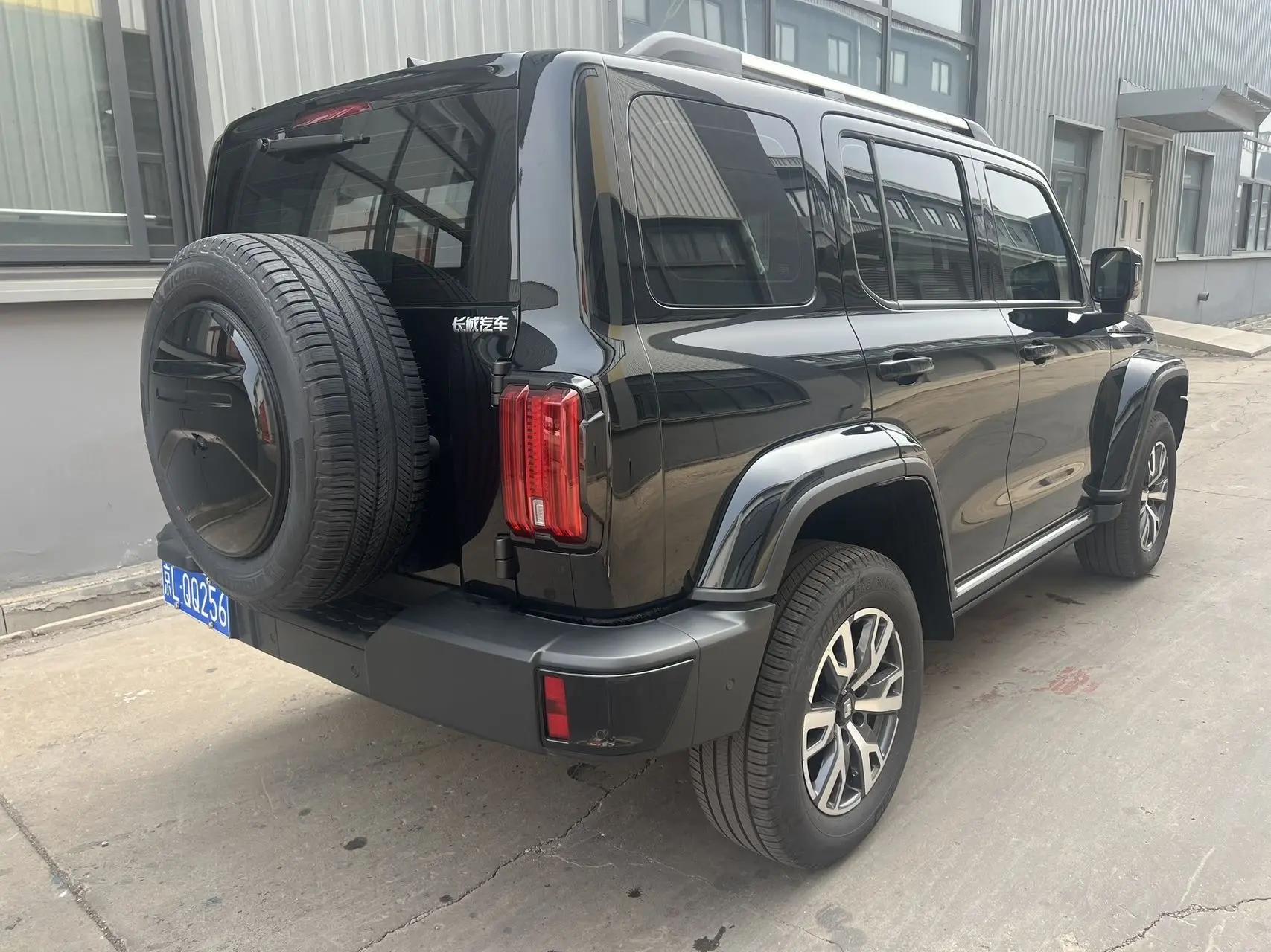 Tank 300 2024 2.0T Crossover 3