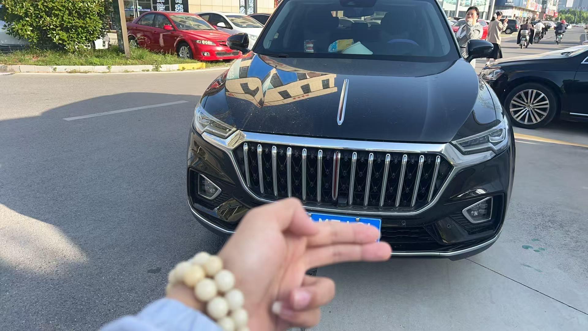 HongQi HS5 2022 2.0T Zhilian Flag Collar Edition 4