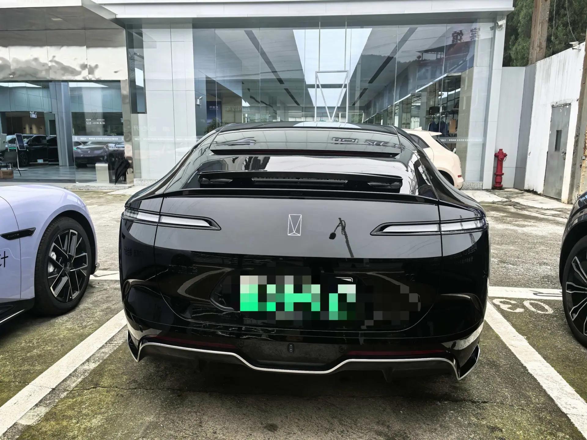 Avatr 2026 Avatr 12 Ultra Pure Electric Edition Four-wheel Drive Automatic 5