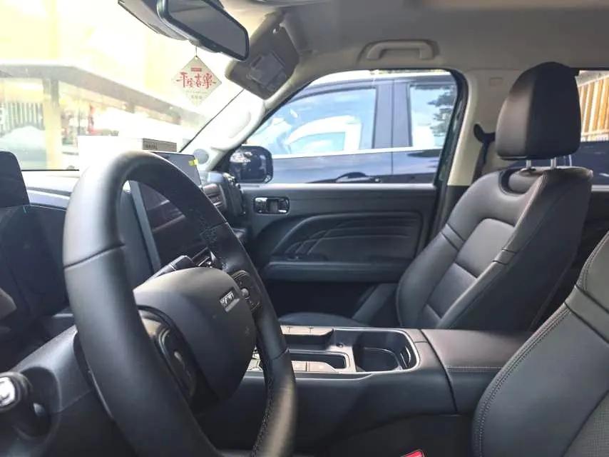Haval 2025 Raptors 2.0T 4WD Ultra Automatic 3