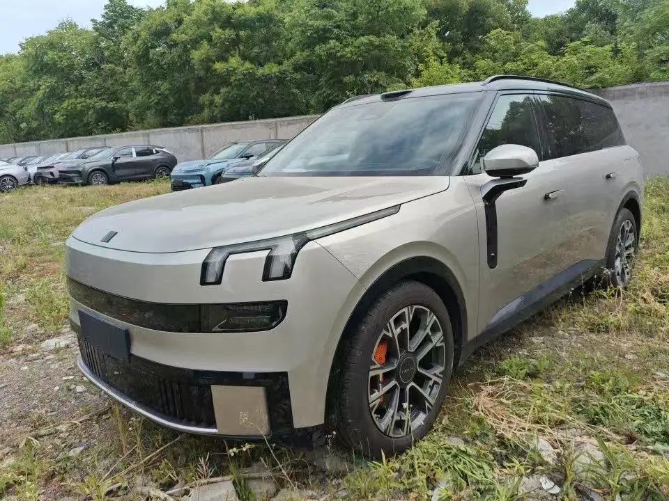 LYNK&amp;CO 900 2025 2.0T Ultra