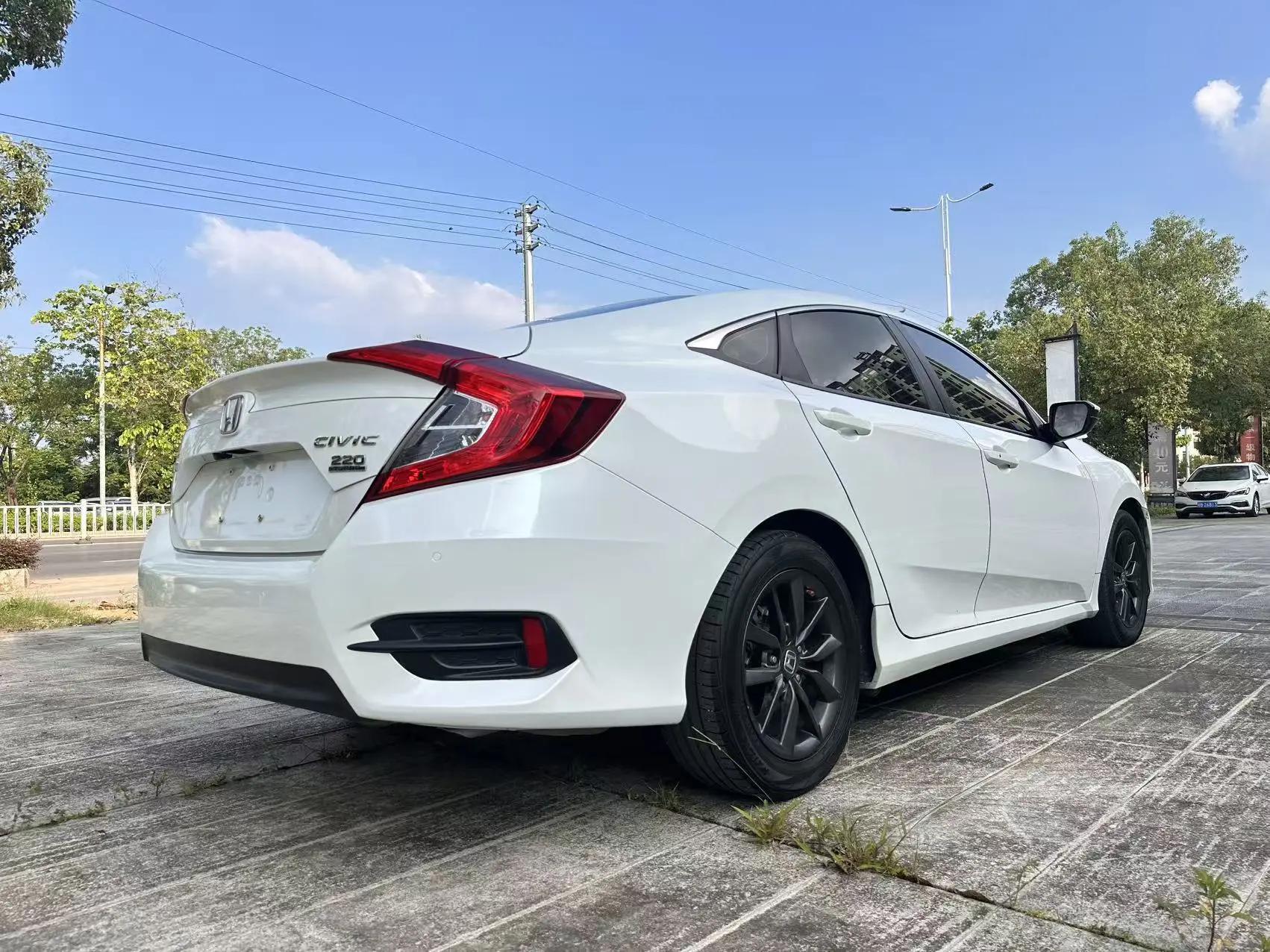Civic 2019 220TURBO CVT Dynamic Edition National V 9