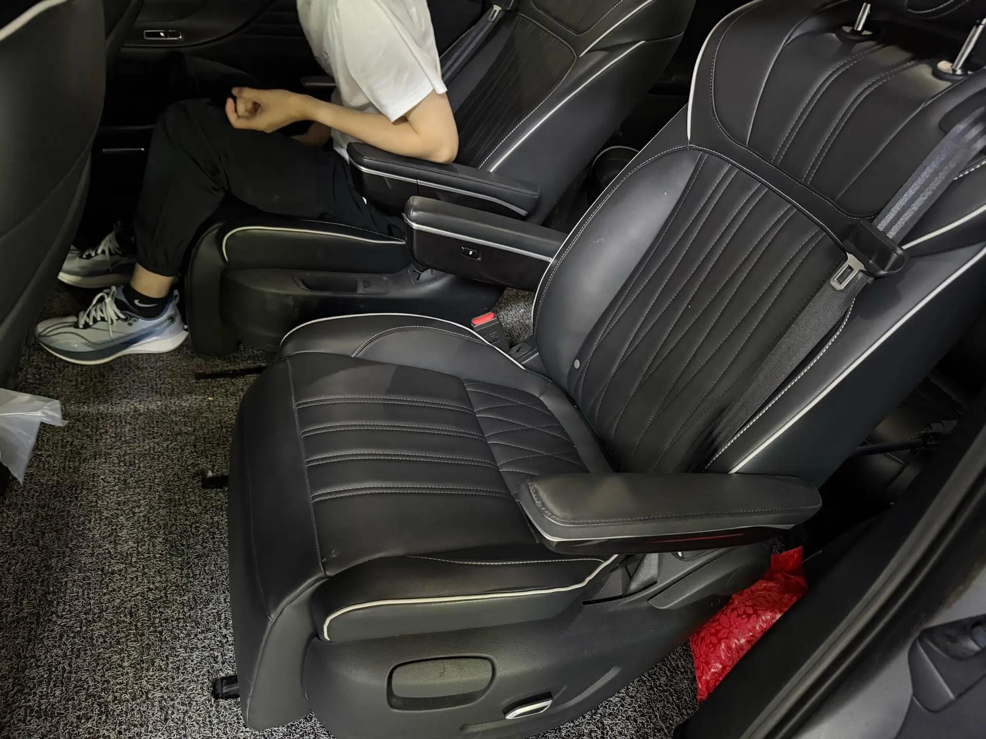 Roewe iMAX8 2021 400TGI Supreme Series Lu Zun Edition 4