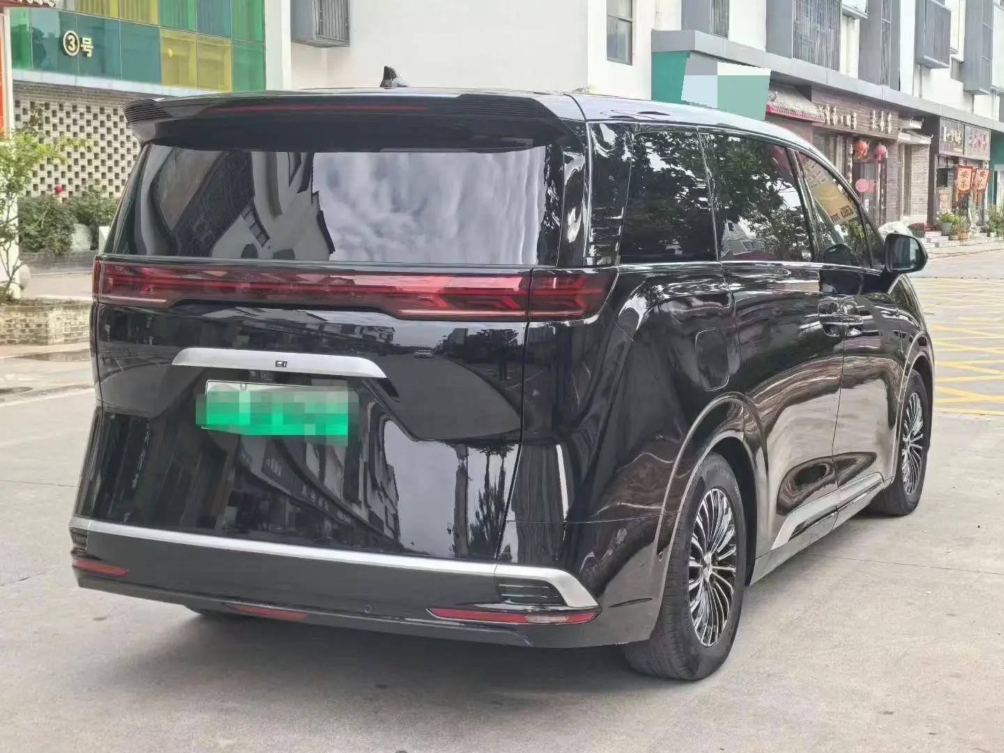 Denza D9 2022 DM-i 970 four-wheel drive flagship 9