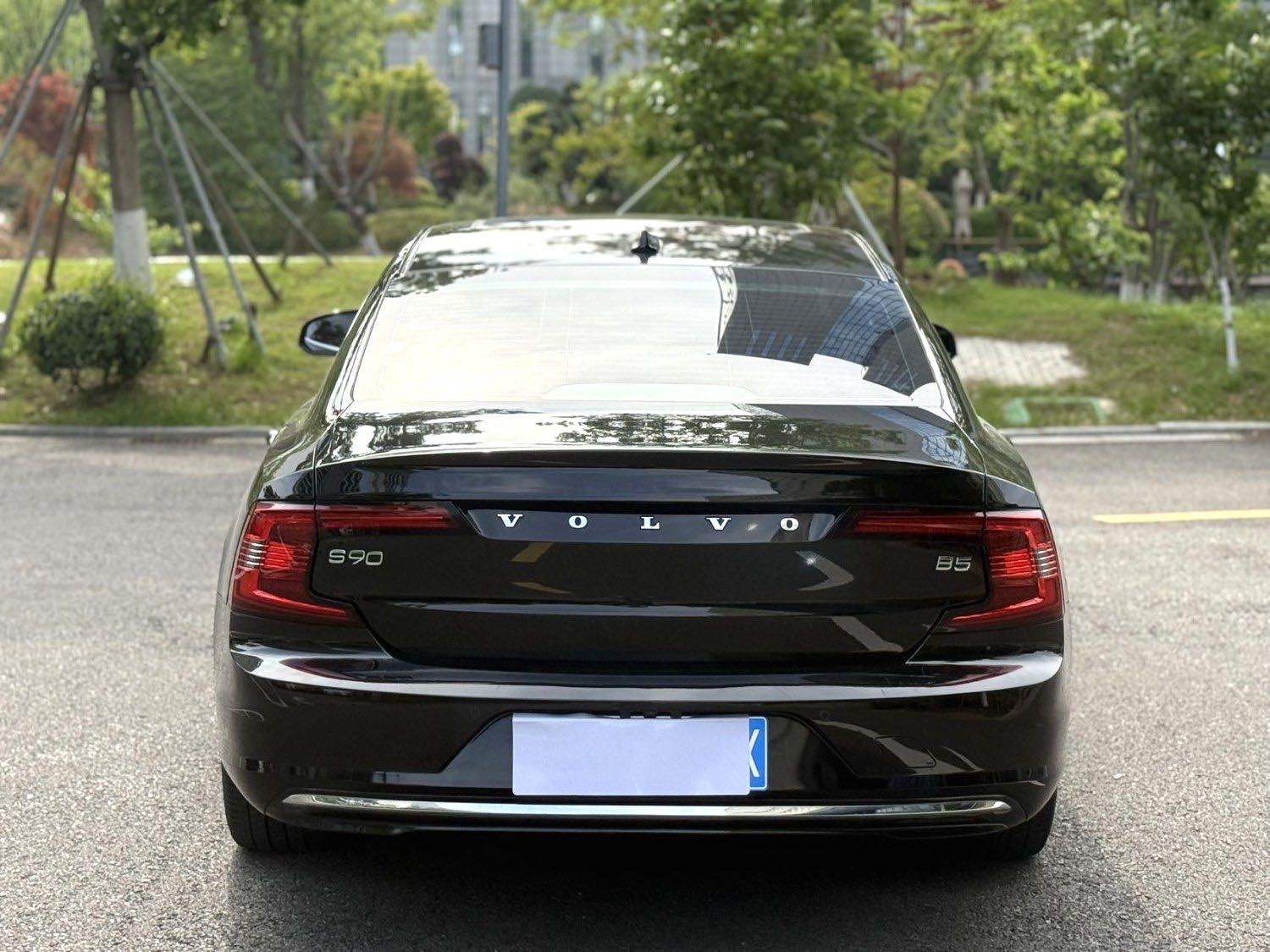 Volvo S90 2021 B5 Zhiyi Deluxe Edition 8