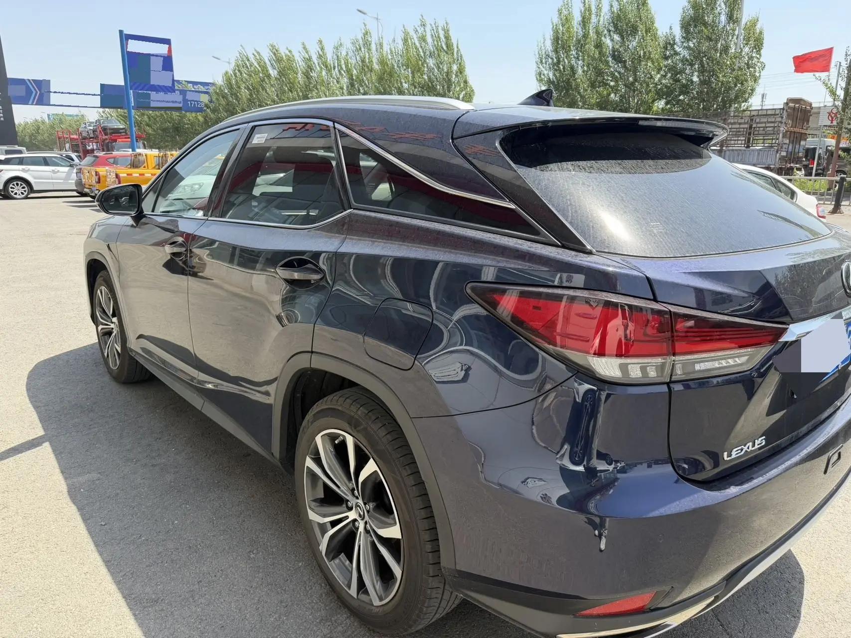 Lexus RX 2020 300 four-wheel drive elegant version of the national v 6