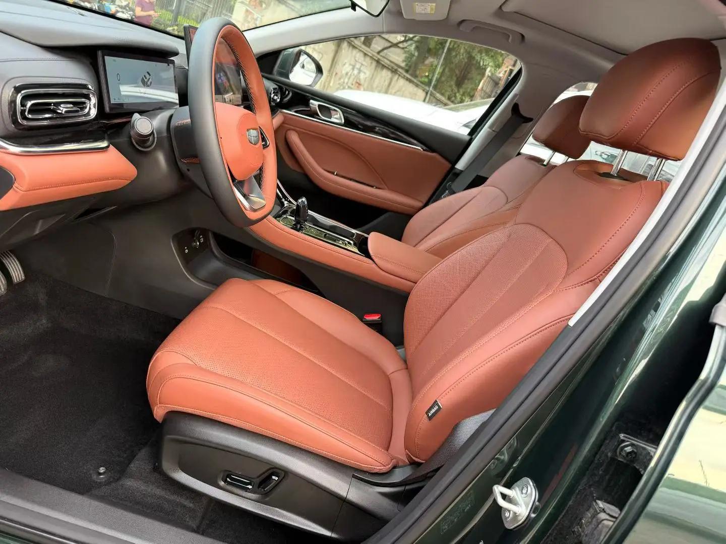 Geely 2026 Emgrand -3-compartment 1.5T Flagship Automatic Gear 7