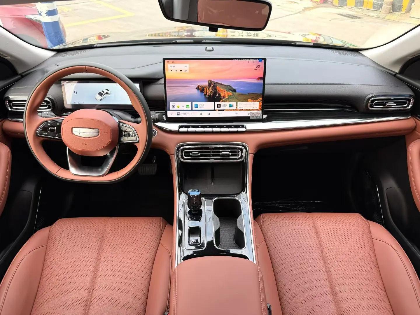 Geely 2026 Emgrand -3-compartment 1.5T Flagship Automatic Gear 9