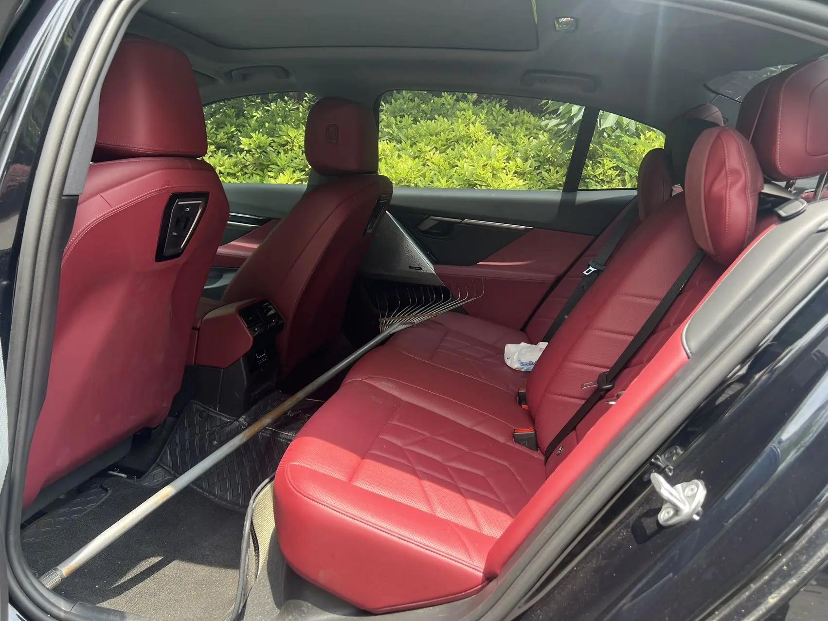 BMW 5 Series 2024 530Li 48V 2.0T Luxury Package, Leading Model, Automatic Transmission 6