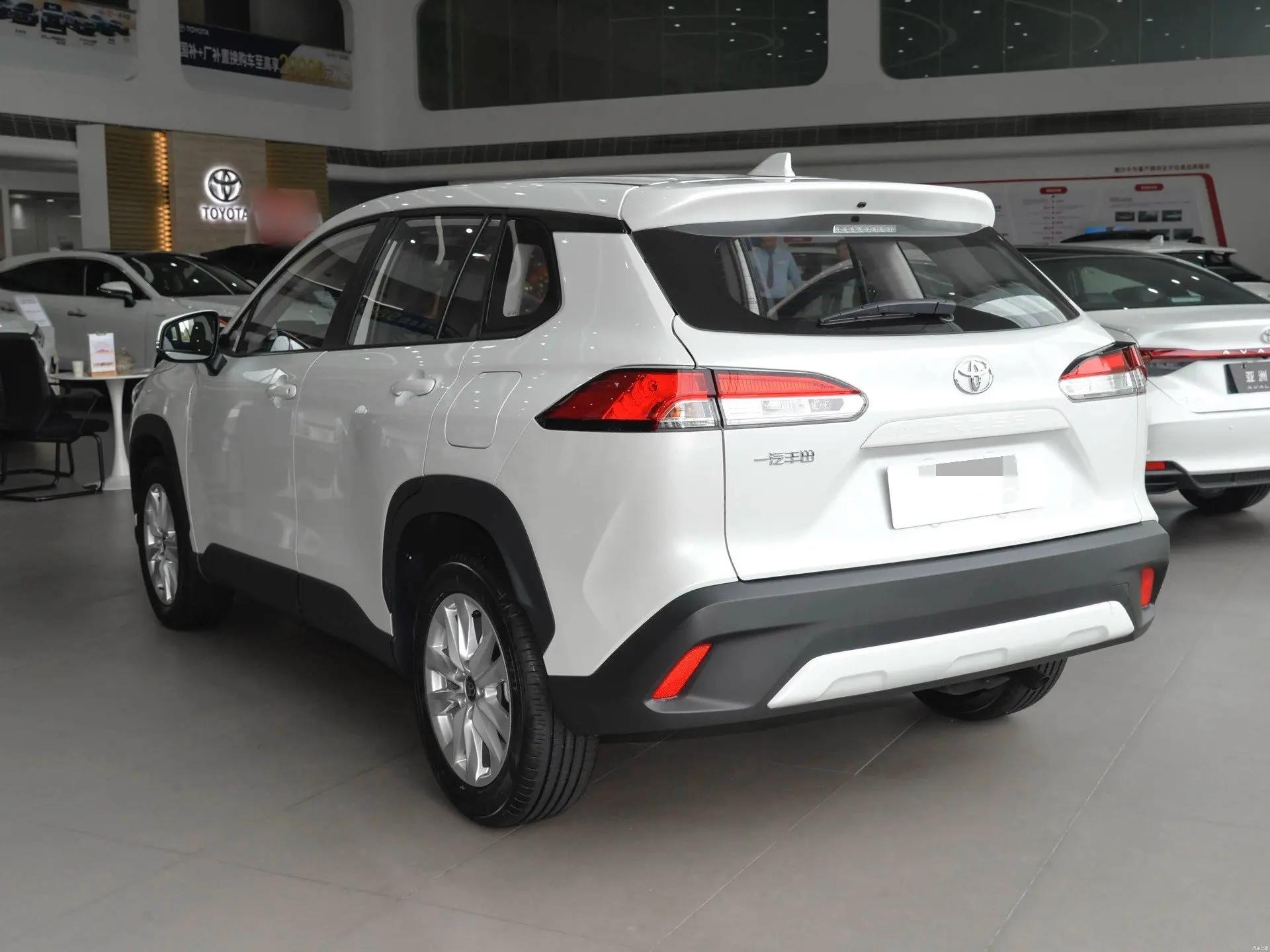 Toyota 2023 Corolla Cross 2.0 CVT Pioneer Edition Automatic 5