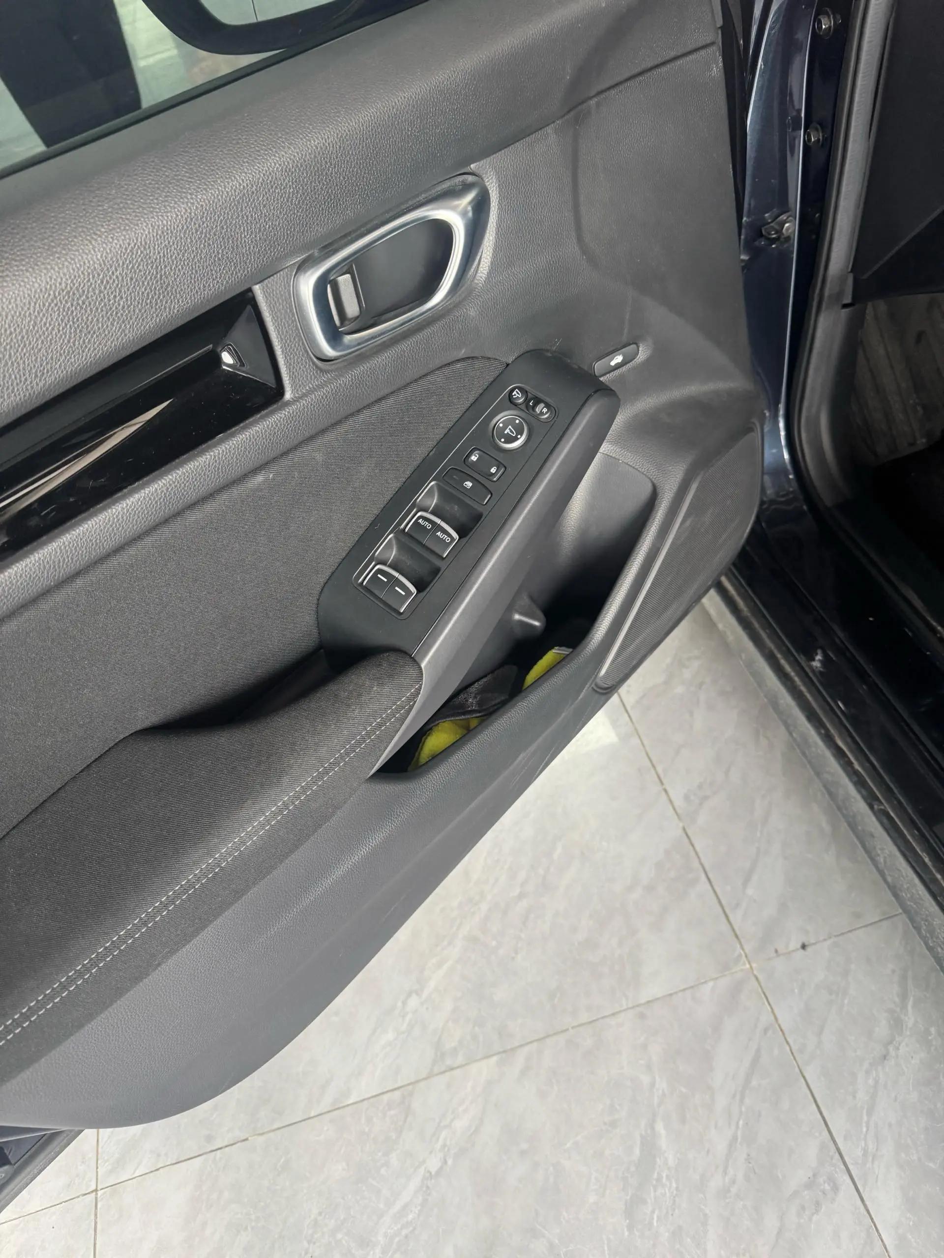 Honda 2023 Civic 1.5T CVT 240TURBO EX-L Automatic 3