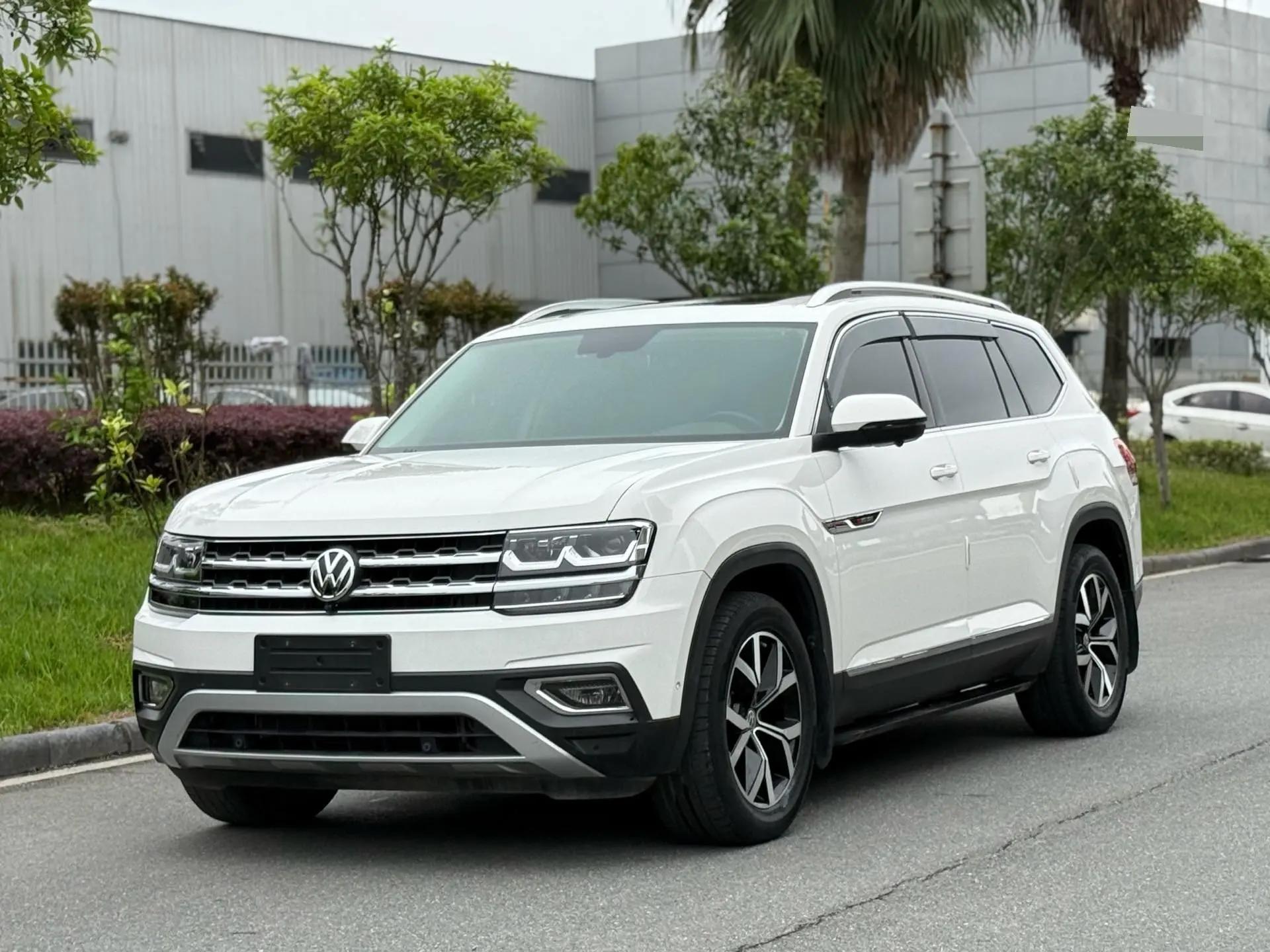 Touang 2020 380TSI 4-wheel drive deluxe national v