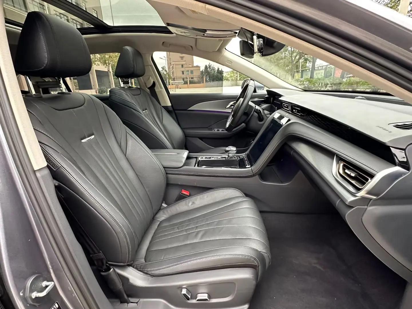 HongQi 2022 H5 48V 1.8TD Zhilian Qi Chang Edition Automatic Gear 4