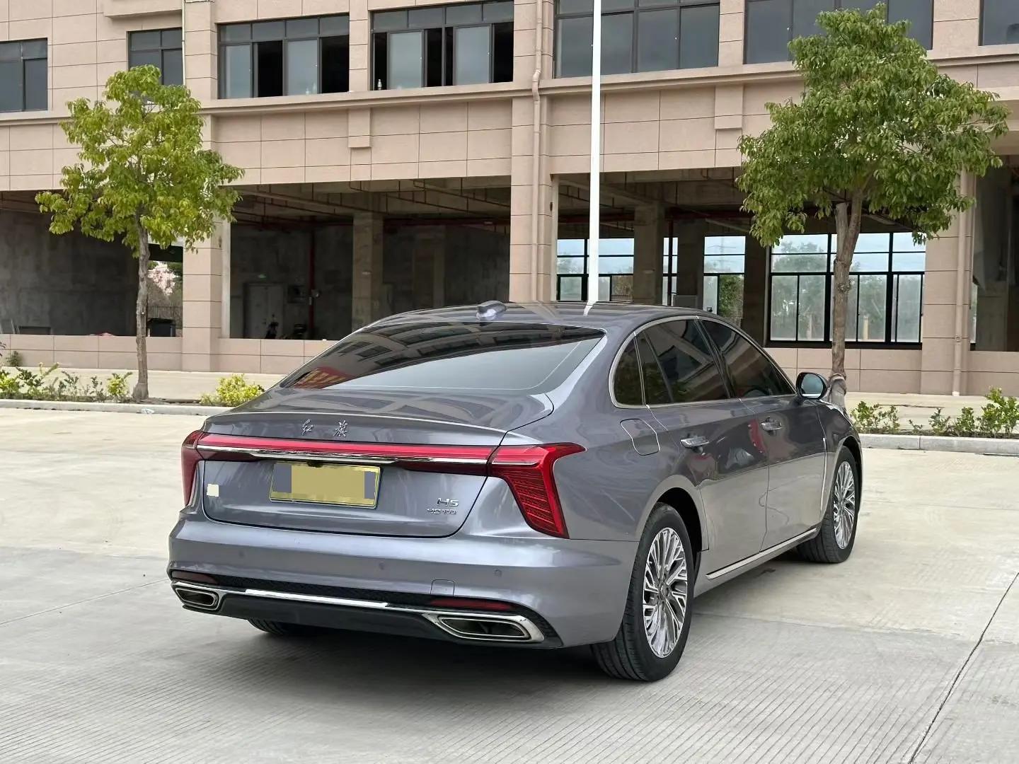 HongQi 2022 H5 48V 1.8TD Zhilian Qi Chang Edition Automatic Gear 7