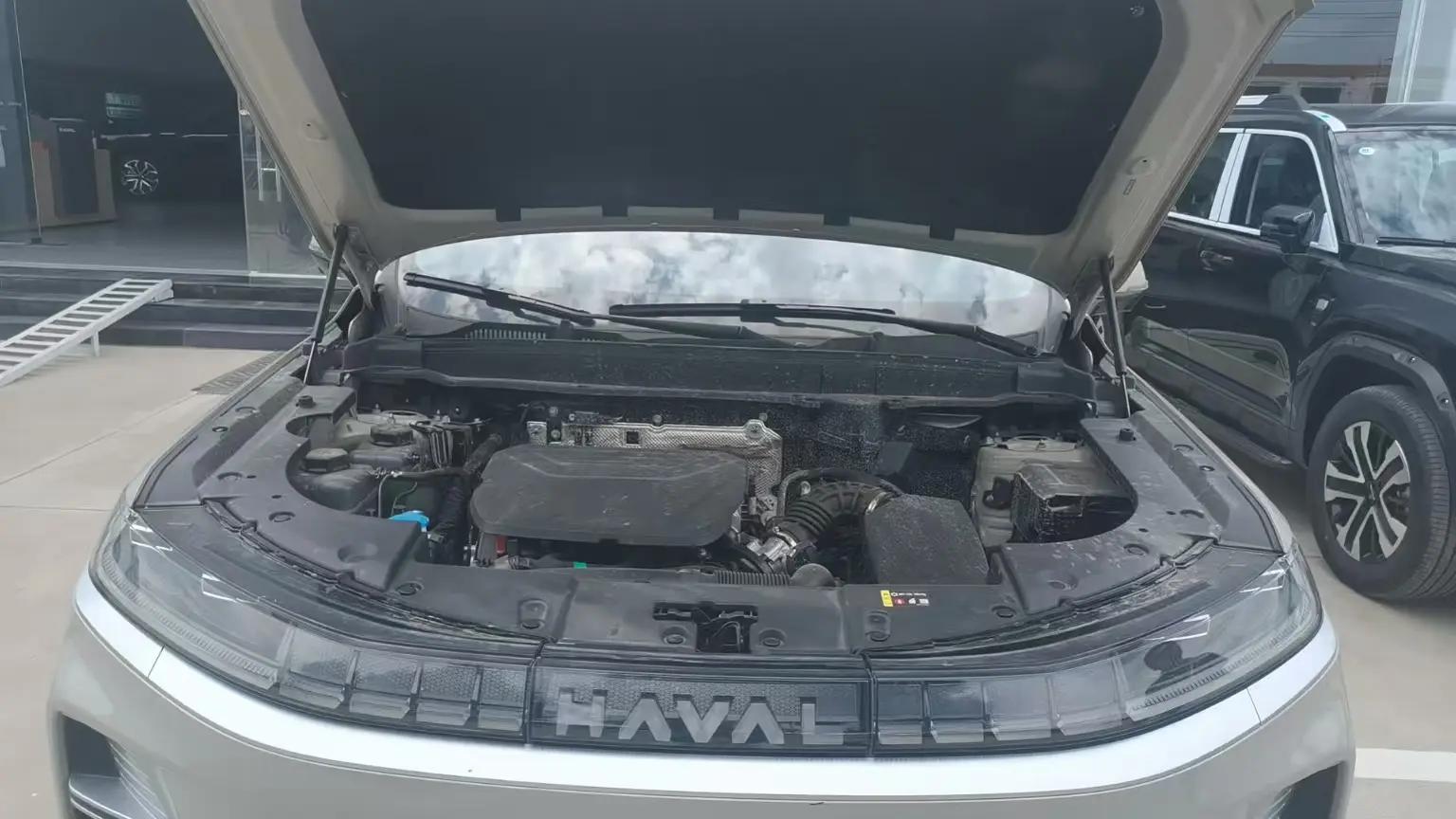 Haval 2025 Xiaolong MAX 1.5 Hi 4 165 Ultra Smart Driving Edition Automatic Gear 3