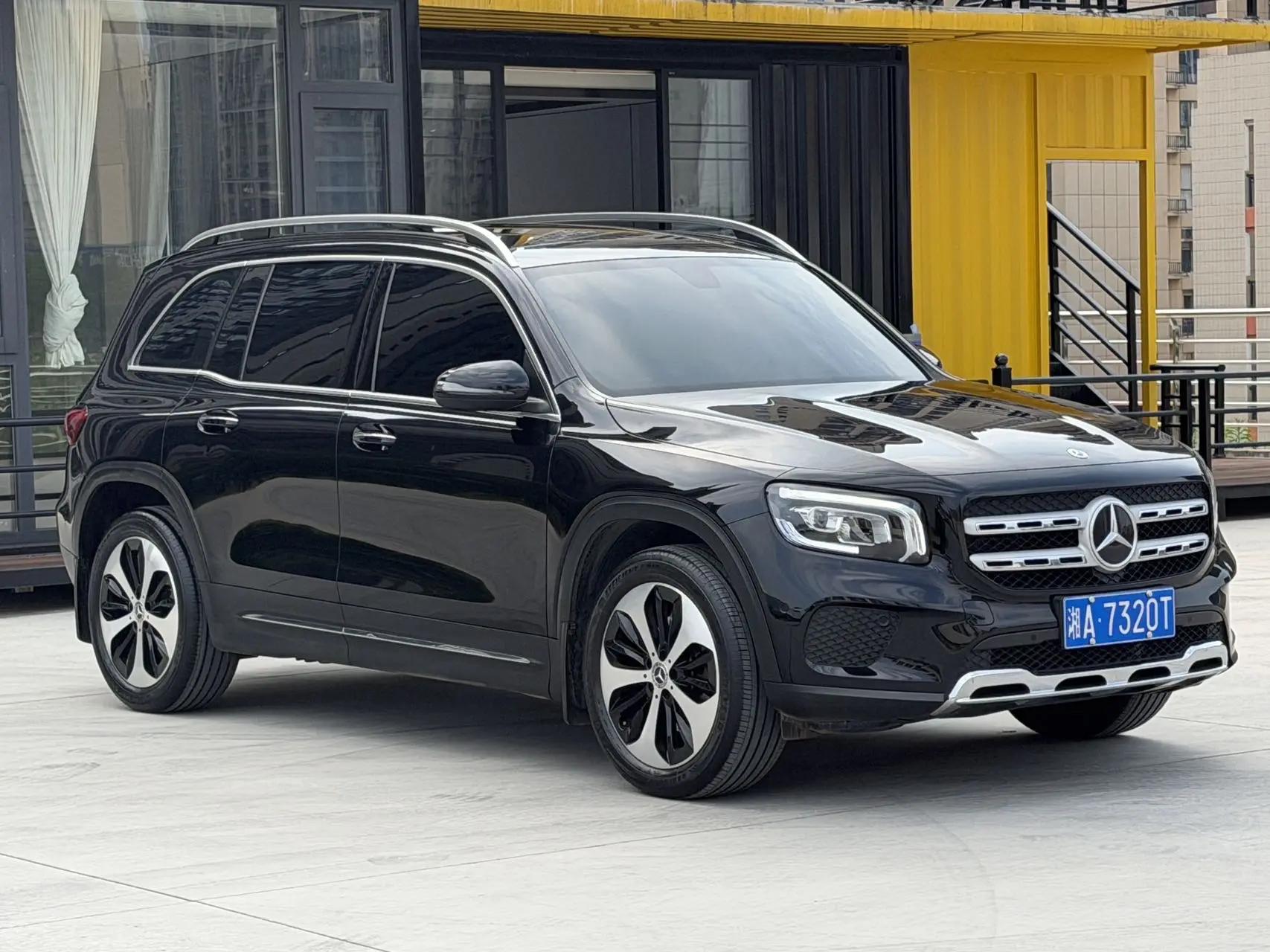 Mercedes Benz GLB 2023 GLB 220 Fashion 3