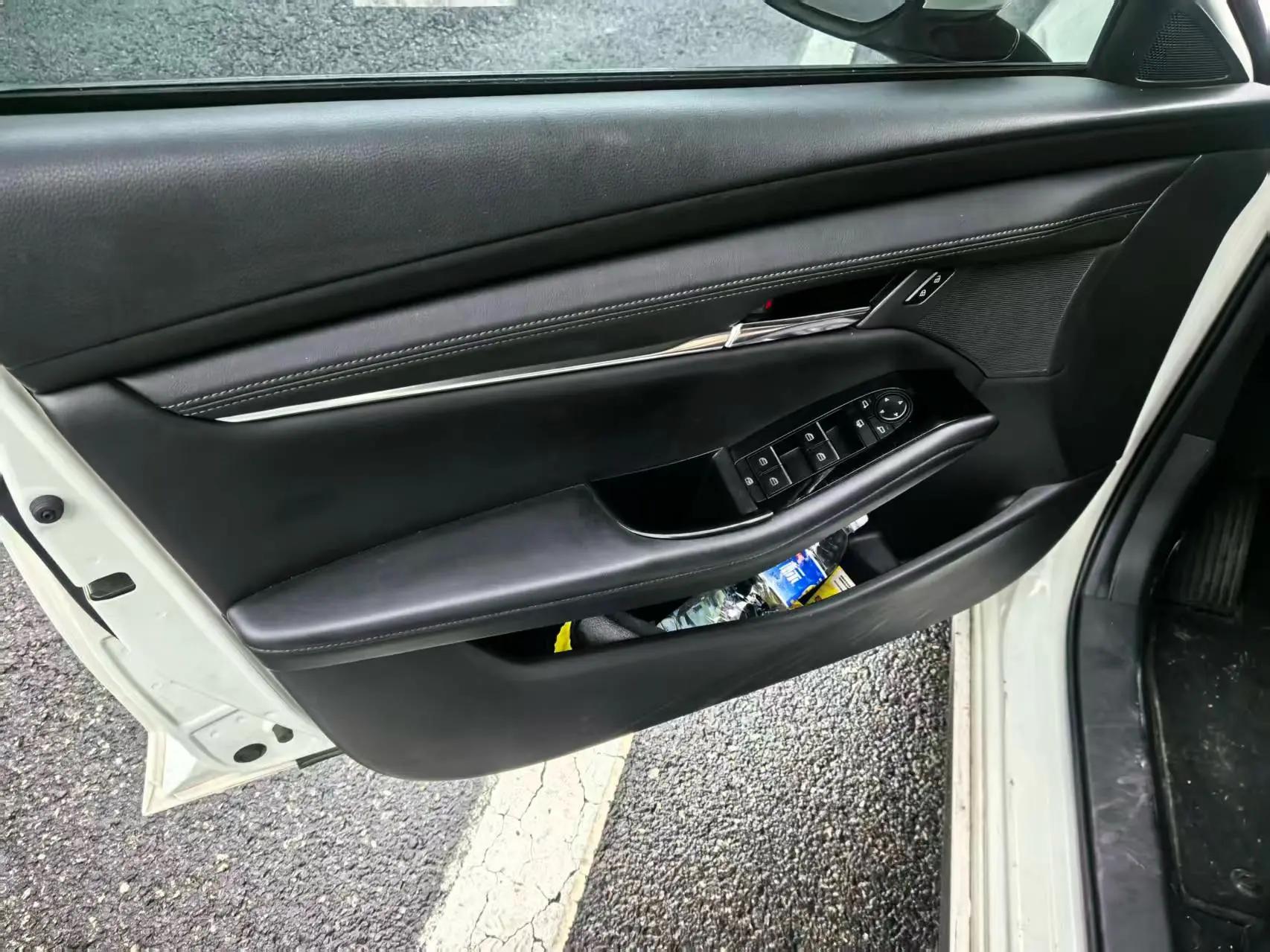 Mazda 3 Onksera 2020 2.0L Automatic Quality Edition 4