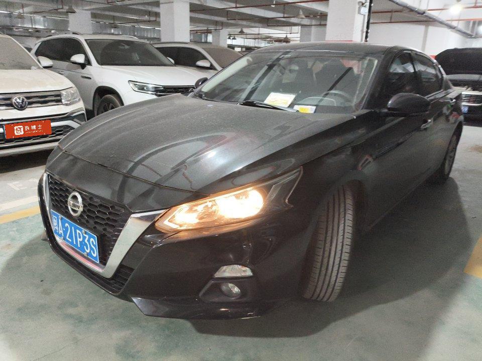 Teana 2021 2.0L XE Fashion Edition