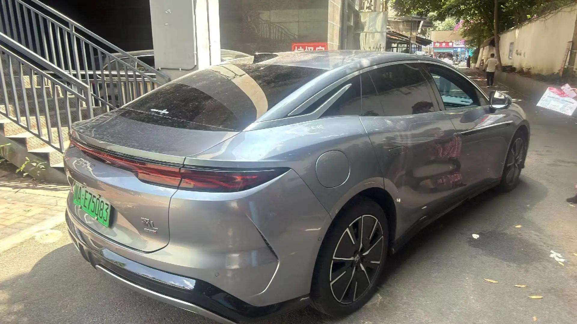 BYD 2025 Han L EV 701KM laser Radar exclusive automatic gear 4