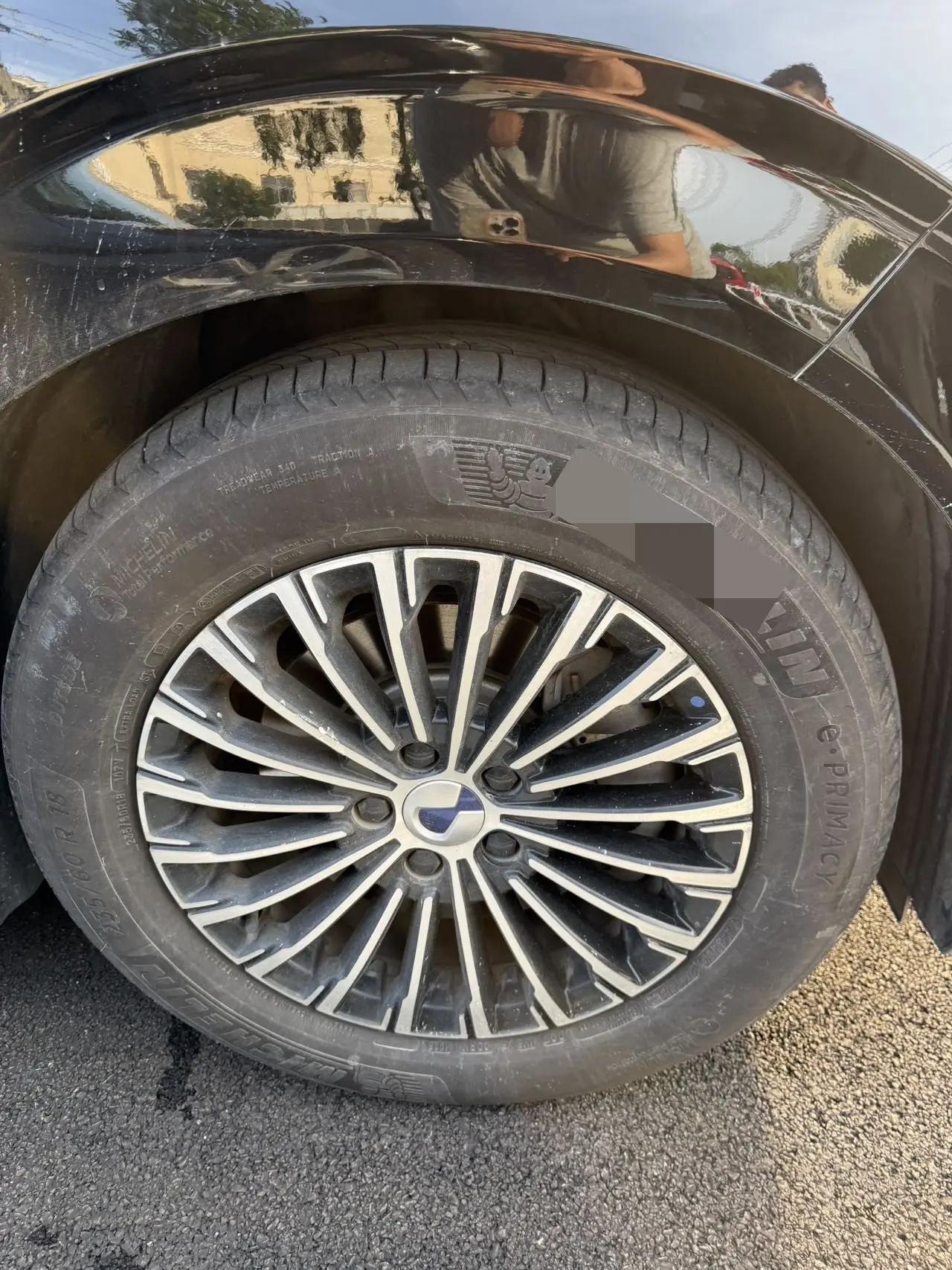 Denza 2025 Denza D9 EV Smart Driving Edition 600 Four-wheel Drive Premium Automatic Transmission 7
