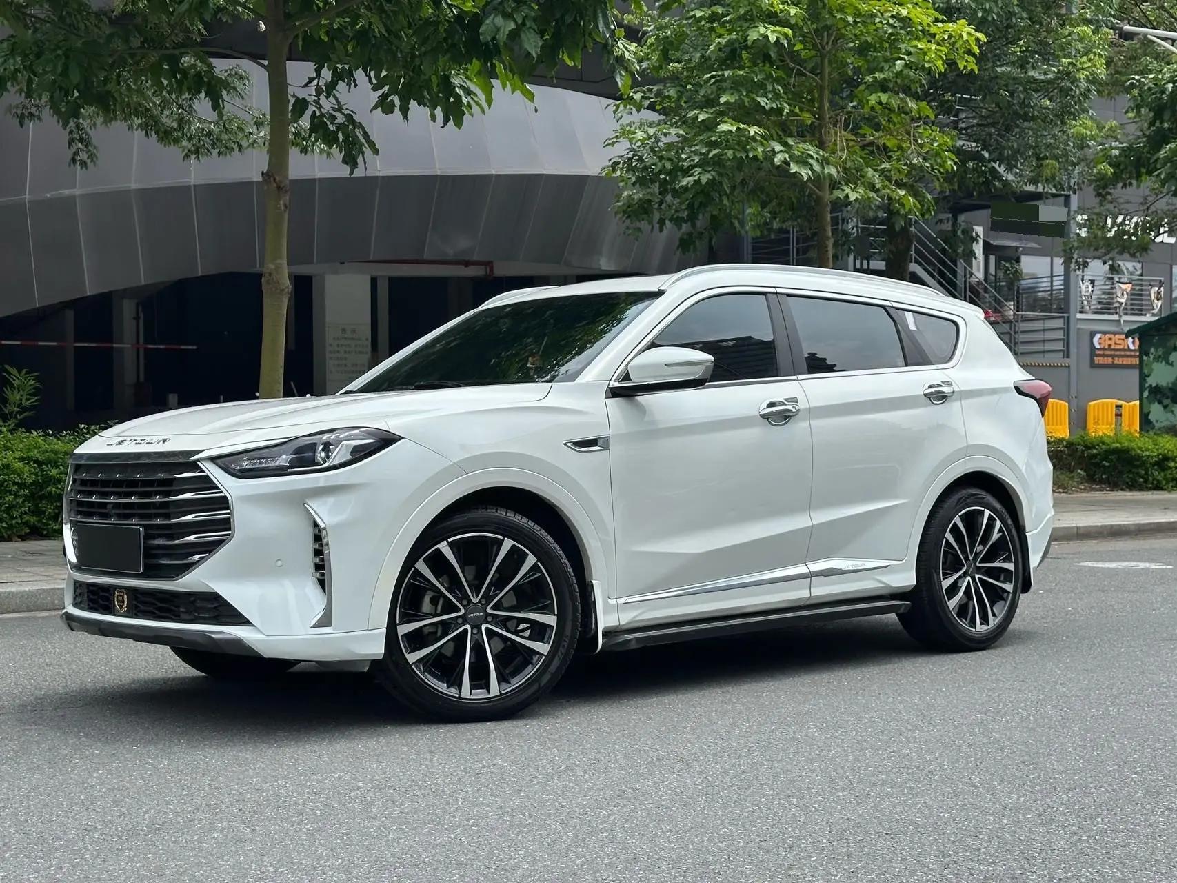 Jetour X70 PLUS 2021 1.6T DCT with 5 seats