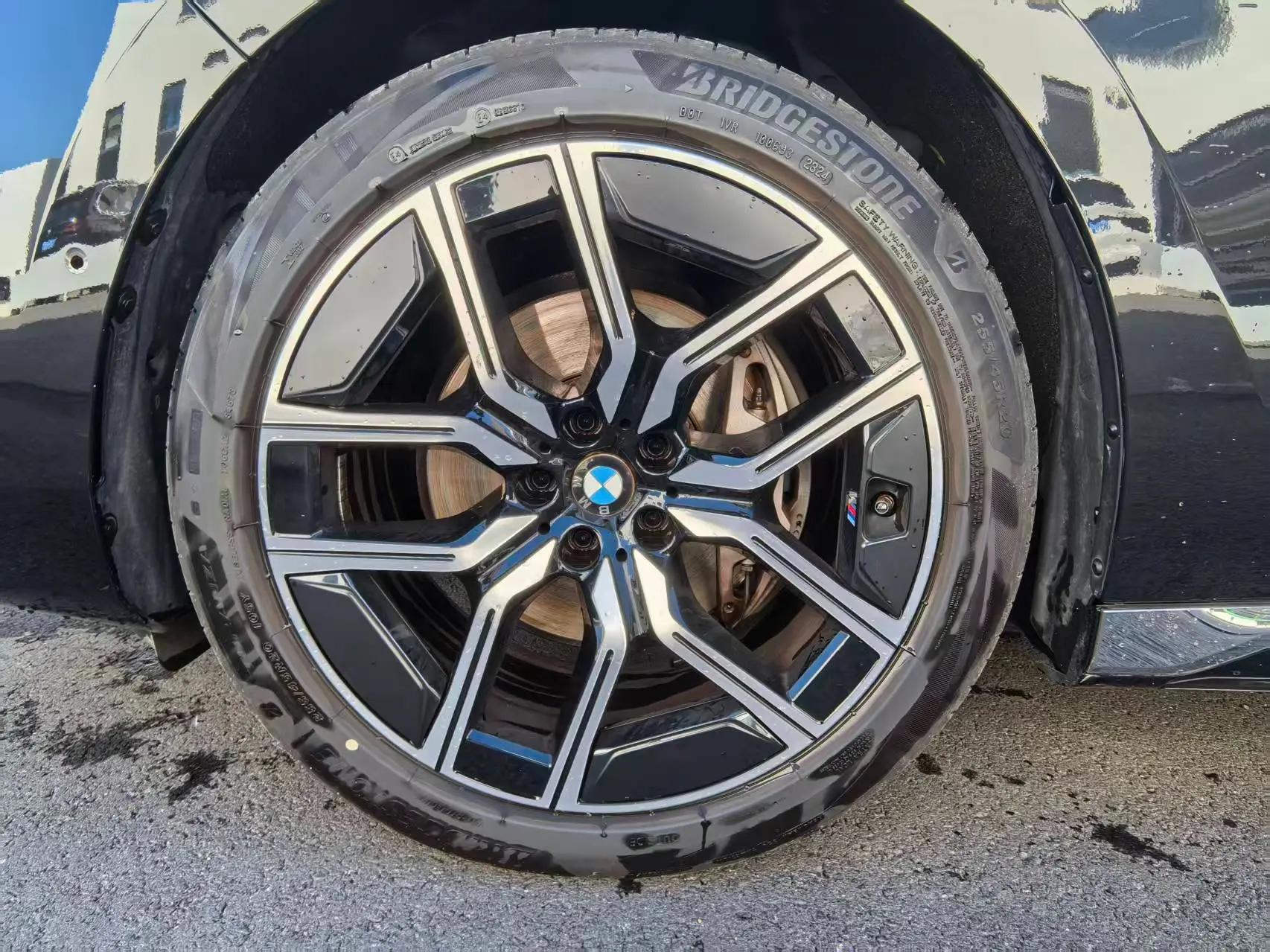 BMW 7 Series (Imported) 2023 735Li 48V 3.0T M Sport Package Automatic 12