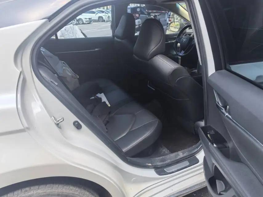 Toyota 2023 Camry Dual Engine 2.5HG CVT Luxury Edition Automatic 5